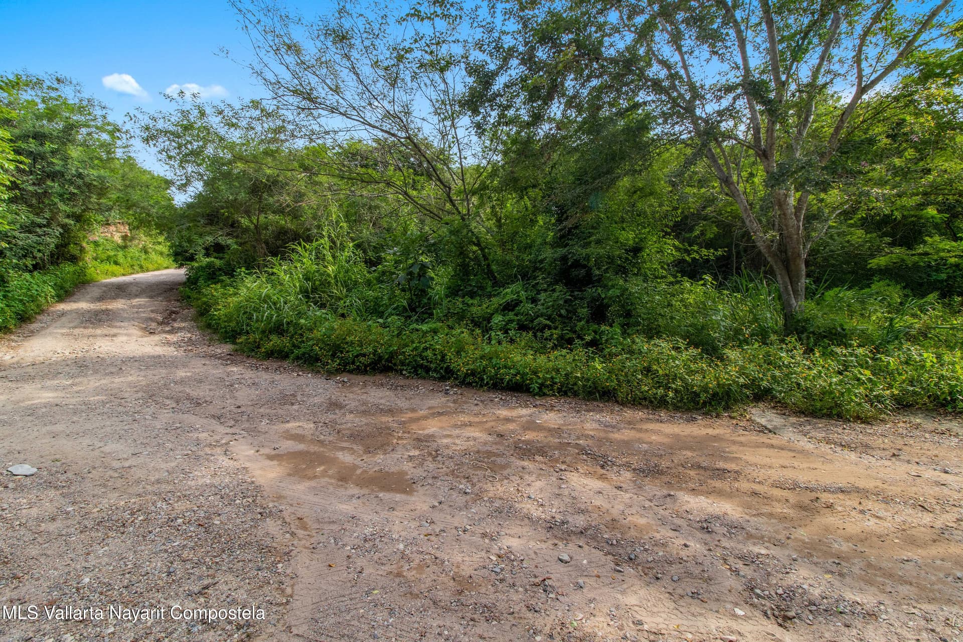 22 COLINAS DEL SOL 3