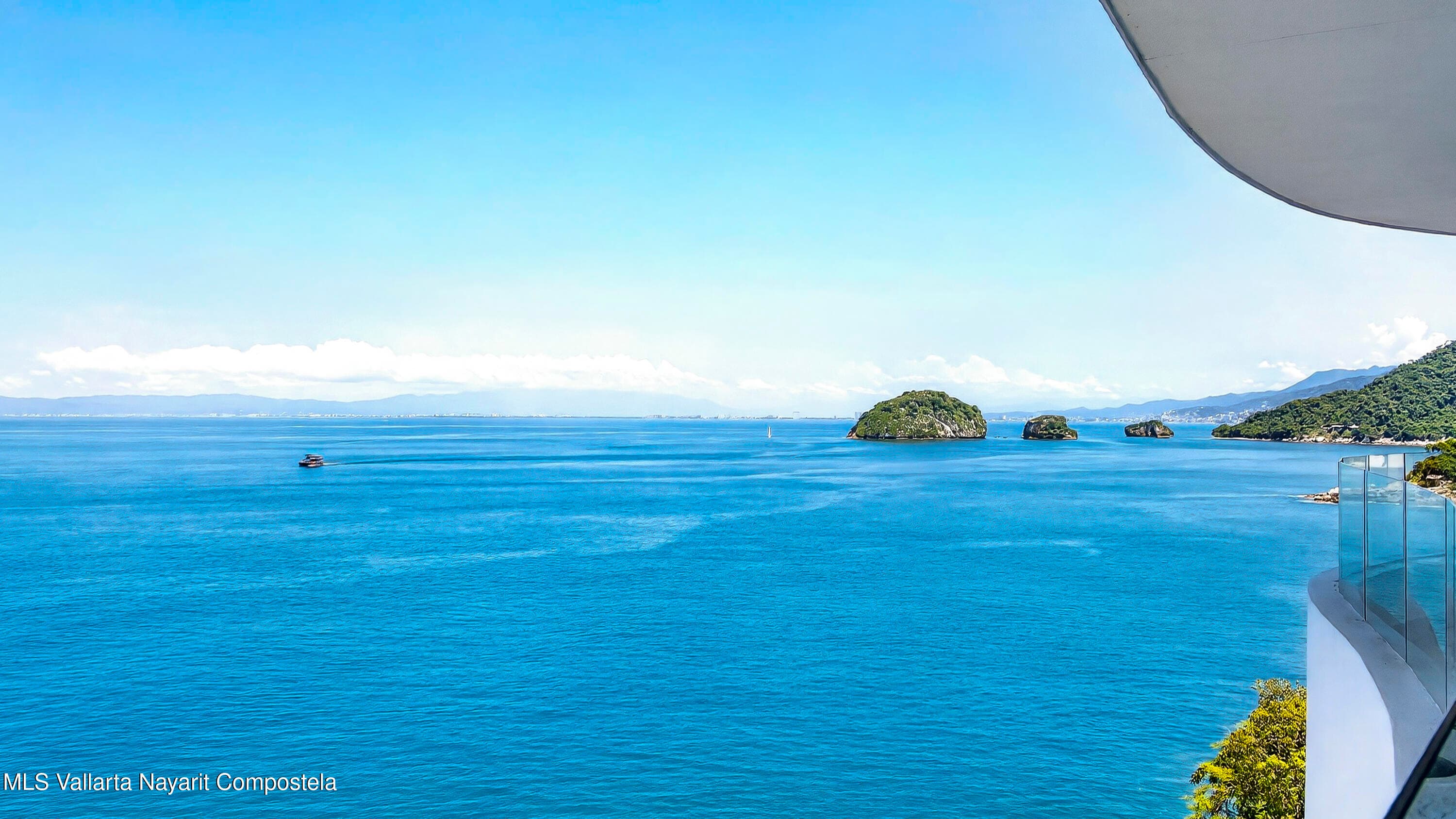 Blue Horizon 12
