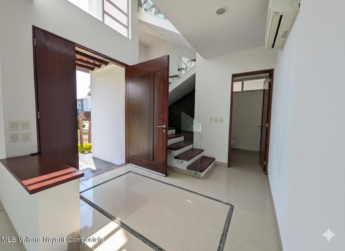 574 Avenida Mexico 5