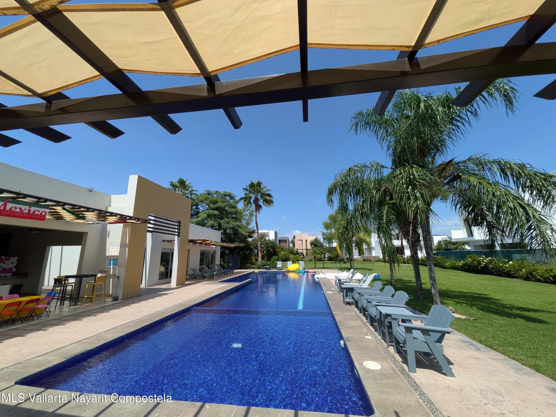 574 Avenida Mexico 17