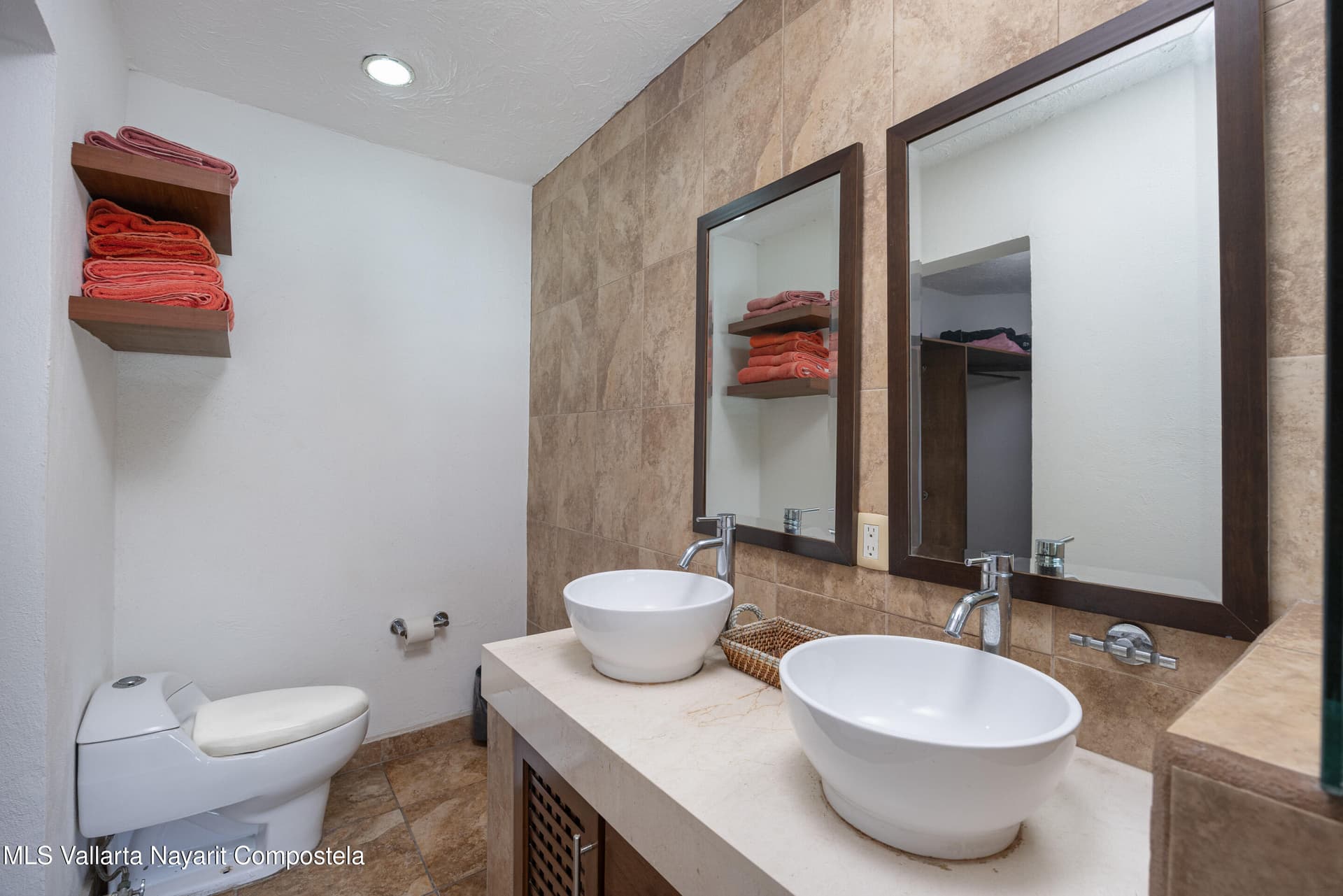 161 Av.  Paseo de La Marina Palmas 27