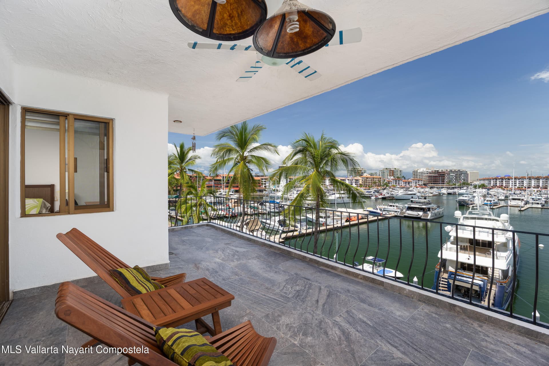 161 Av.  Paseo de La Marina Palmas 2
