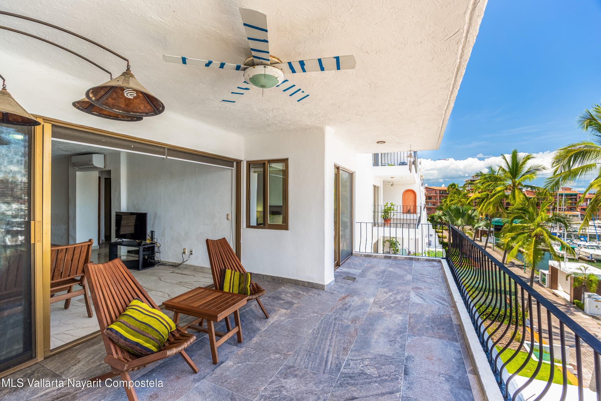 161 Av.  Paseo de La Marina Palmas 3