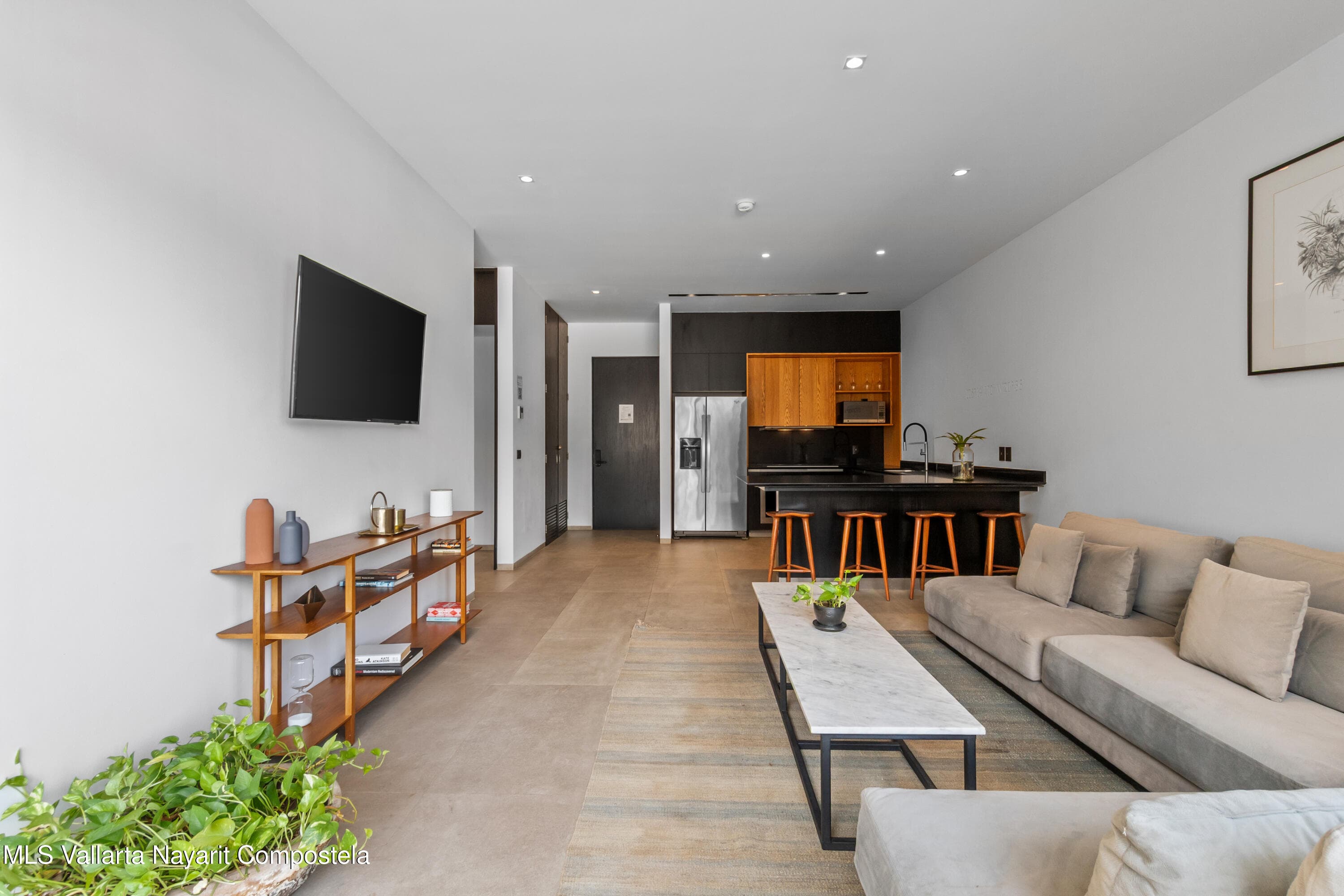 105 Sail View 10