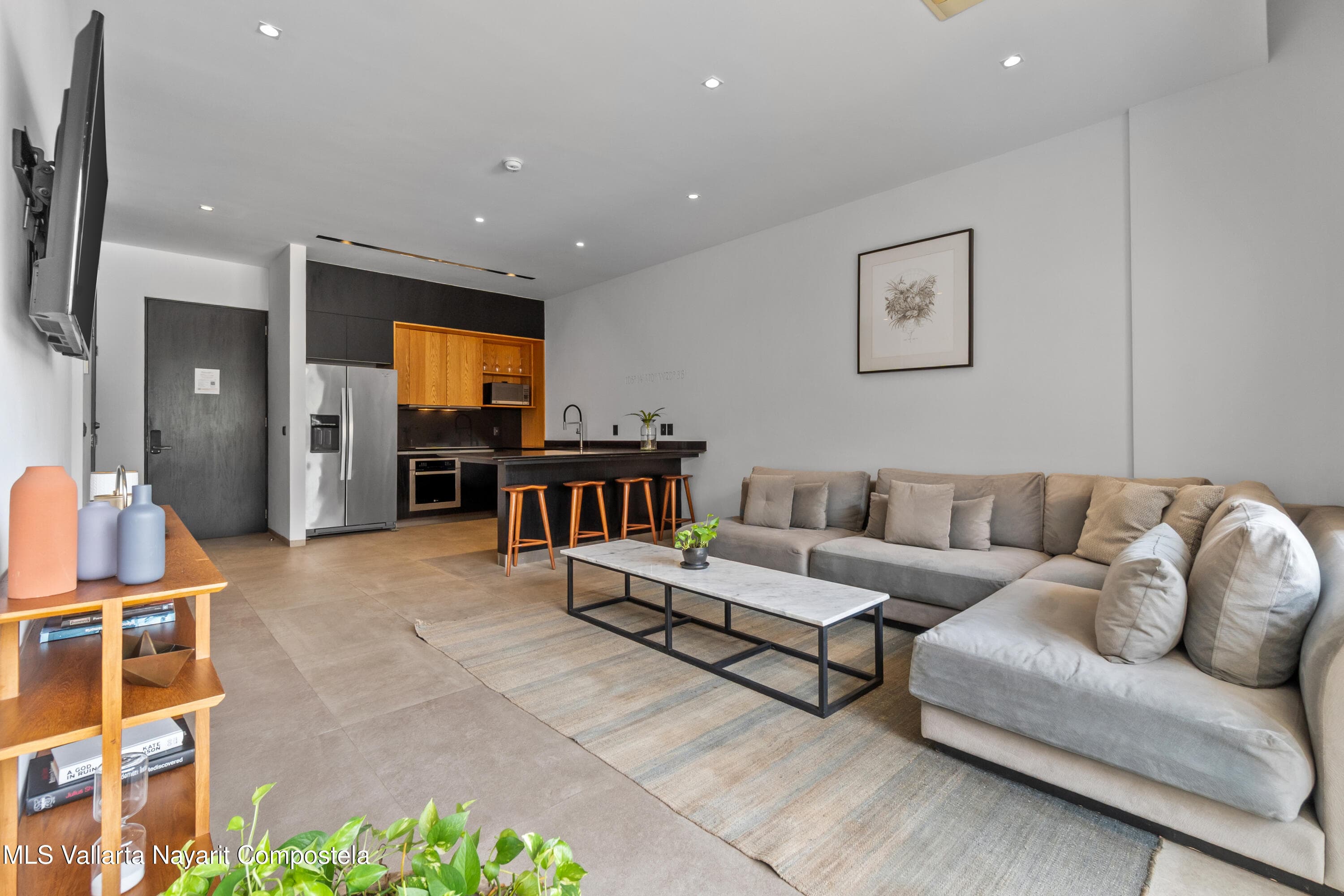 105 Sail View 11