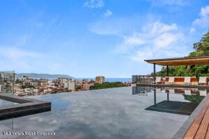 Oasis at Riviera Cuale
