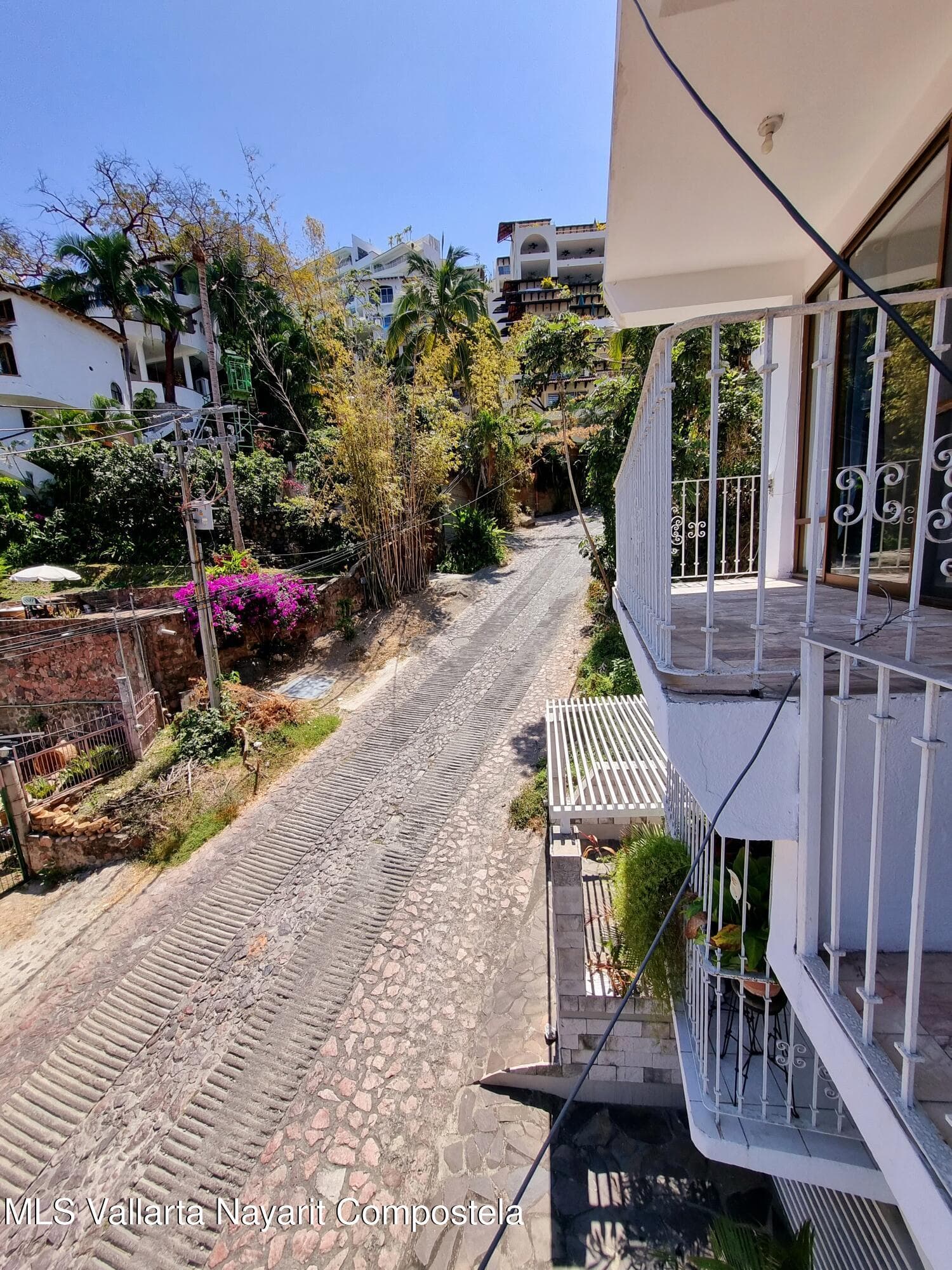 100 Cda. De Los Pinos 18