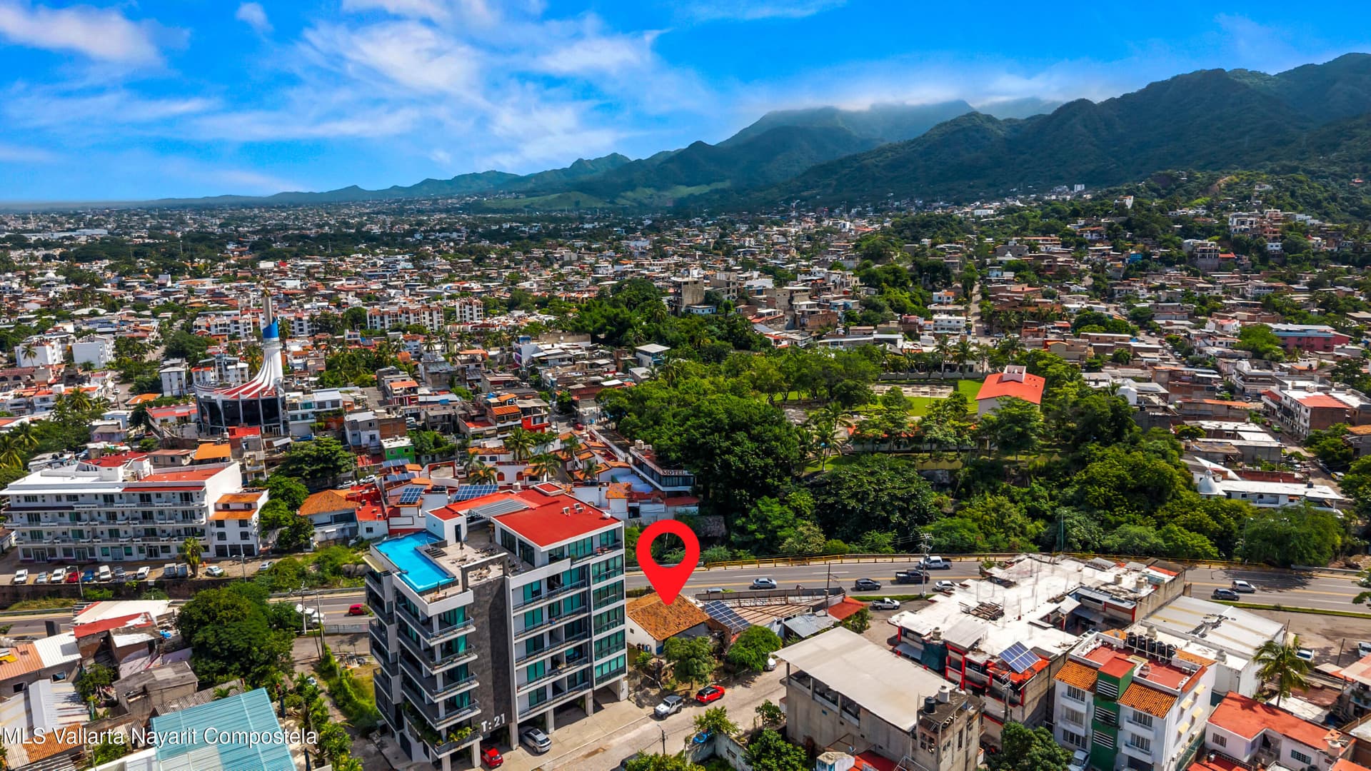 #680 Las Americas 6