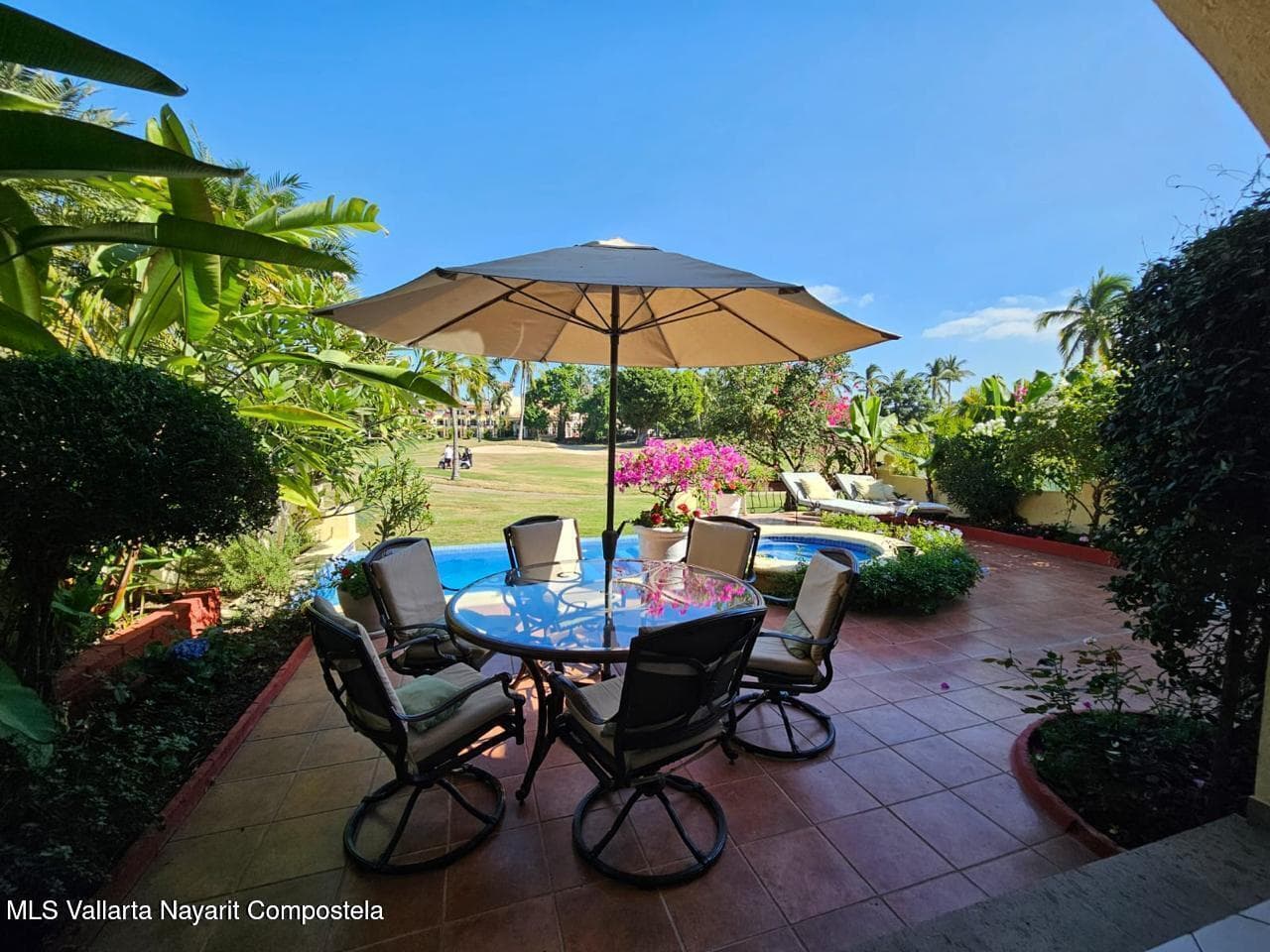 Quinta Esmeralda 16