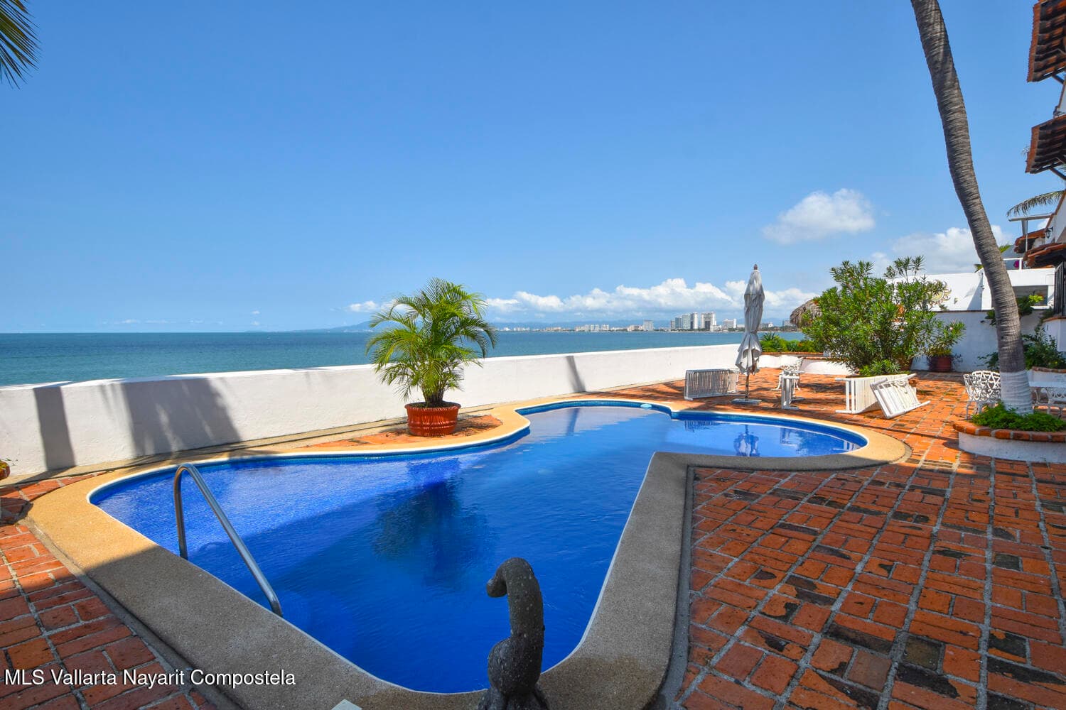 Playa Camarones 29
