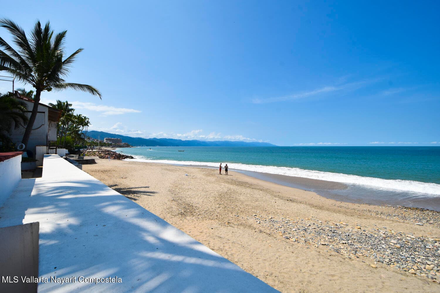 Playa Camarones 33