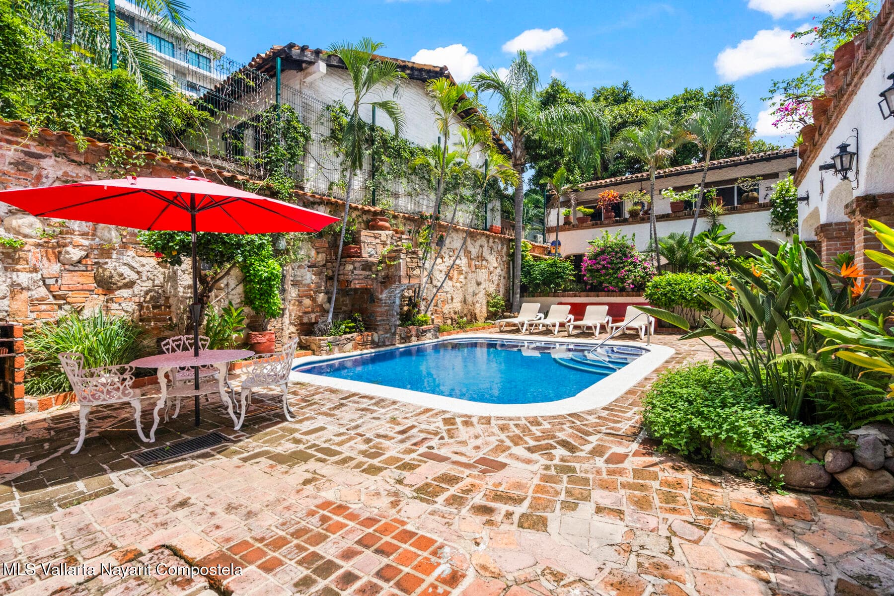 Suites Las Garzas