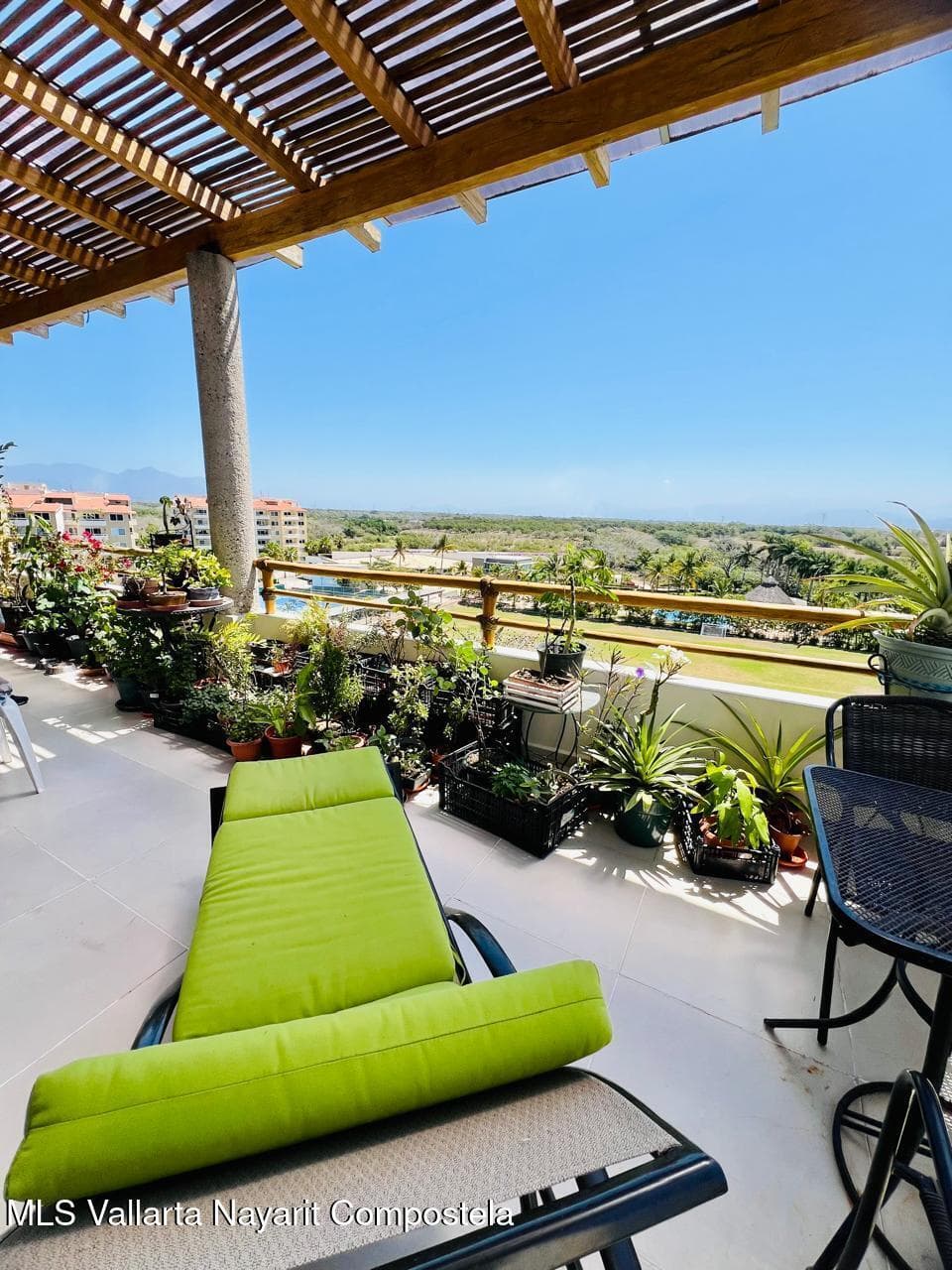 Flamingos Sport Residence II 14