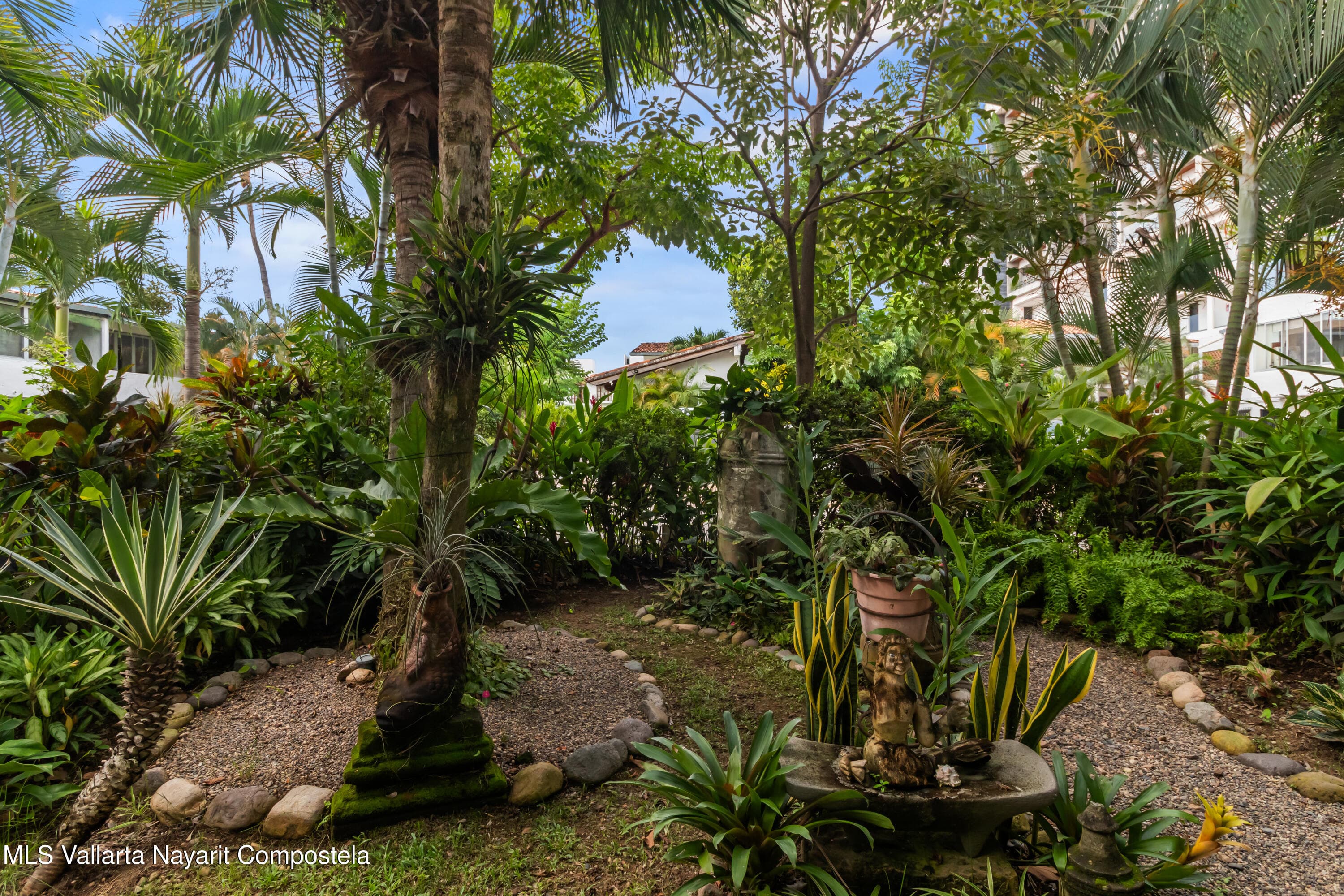 Loma Del Mar 32
