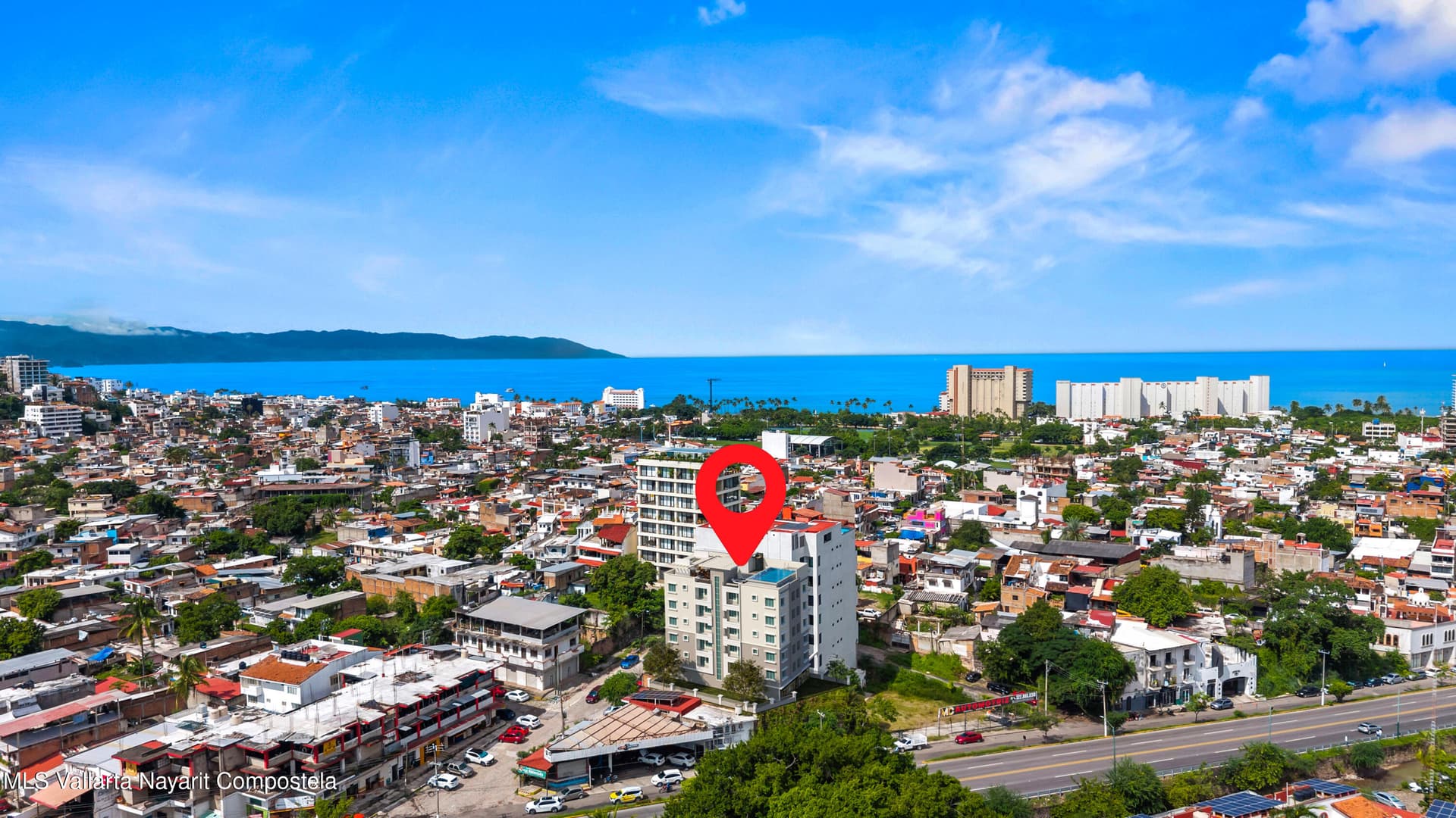 #680 Las Americas 8