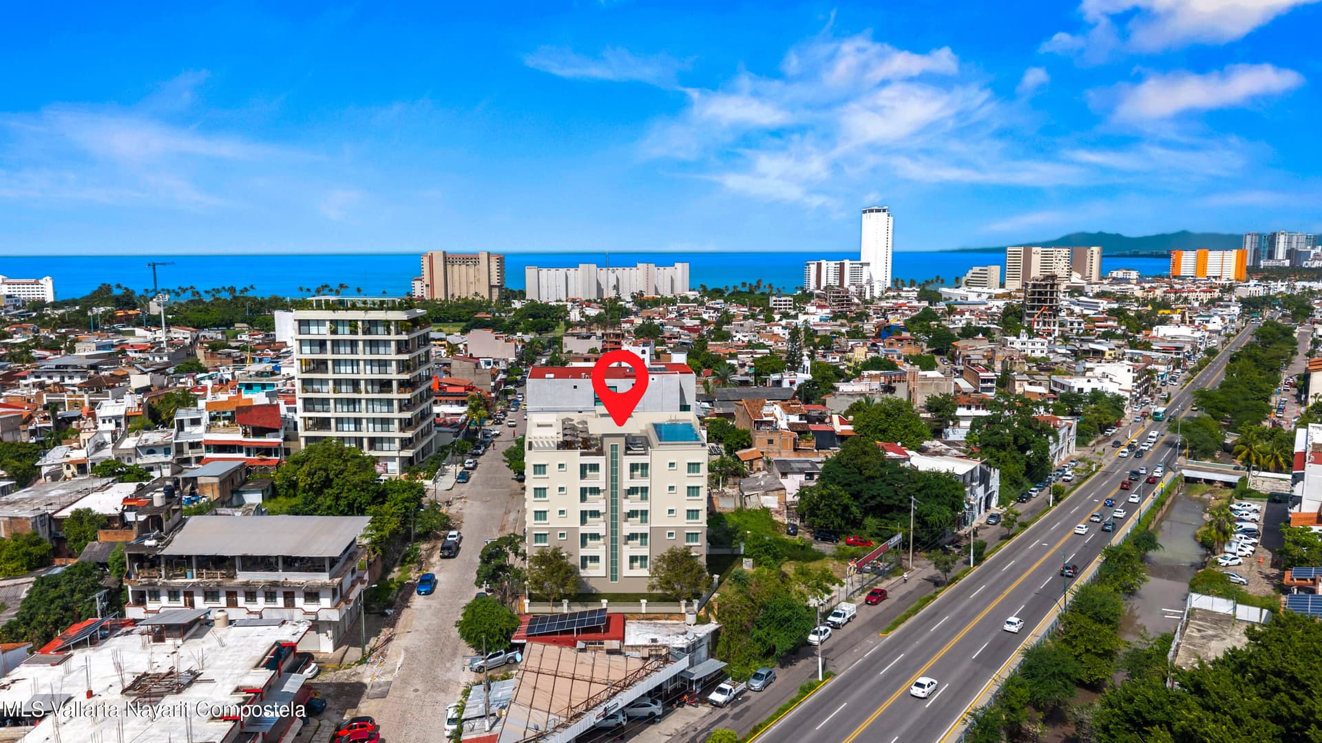 #680 Las Americas 11