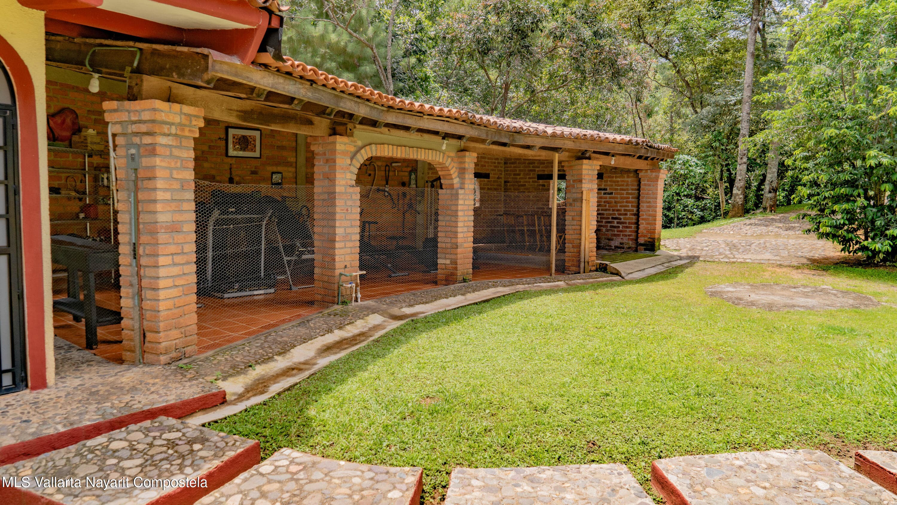 0 LA ERMITA Carr Fed 544 10