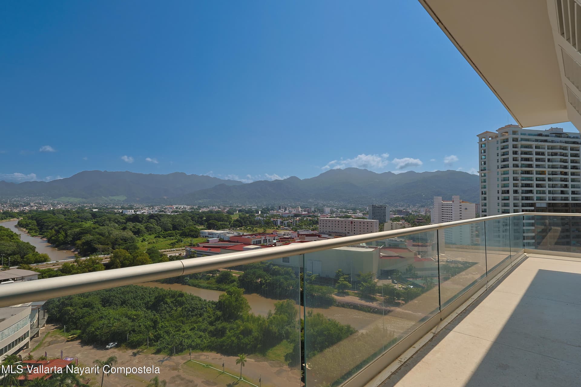 Peninsula Vallarta 25