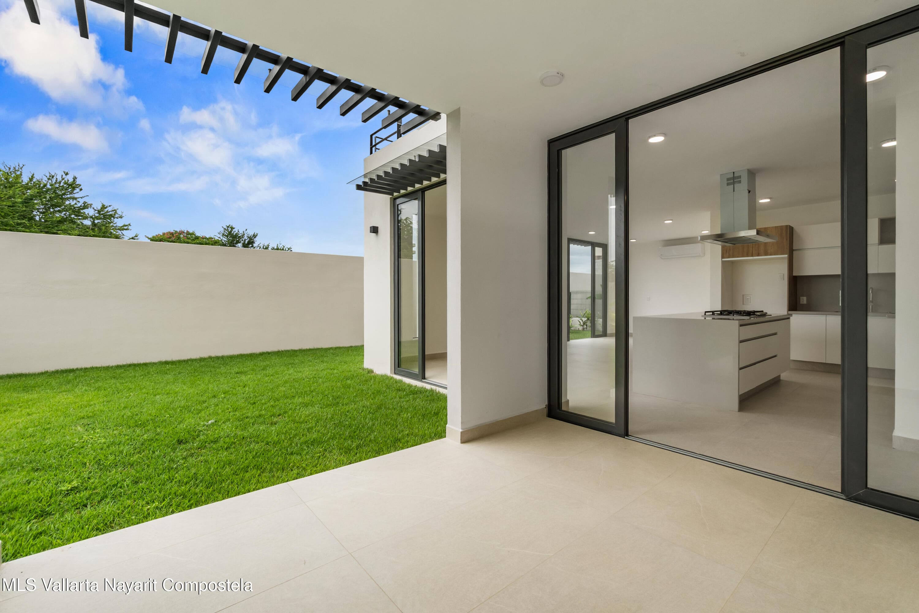145 Blvd.  Nayarit 10