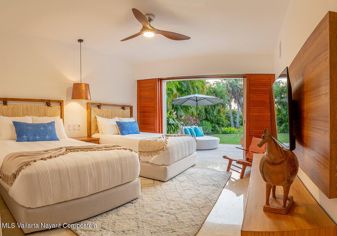 - Las Palmas Villas 2