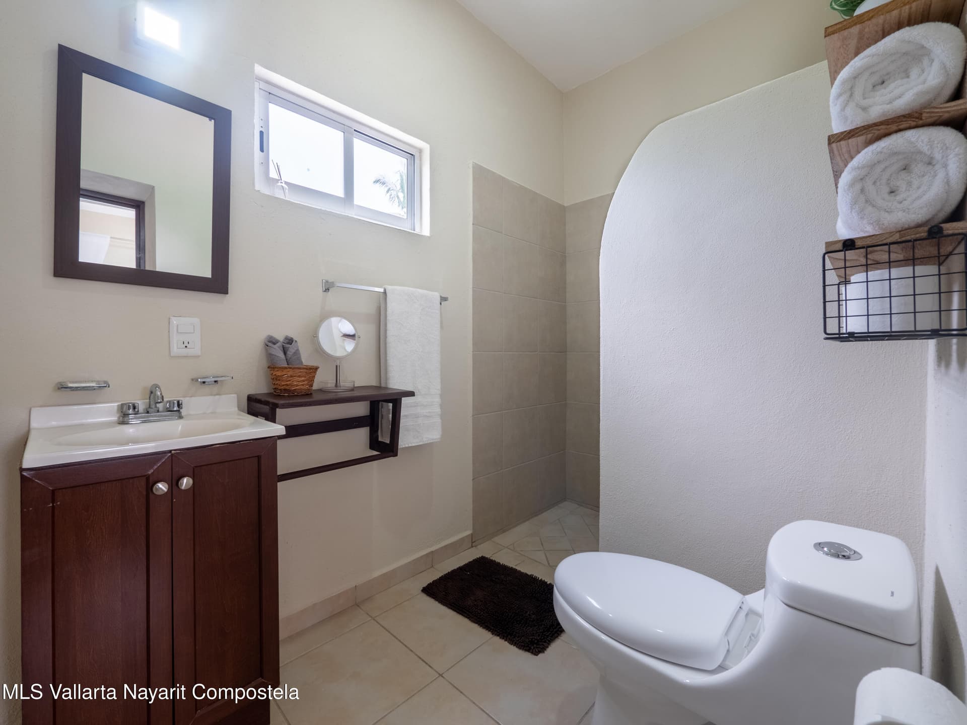60 calle Villas del Mar 24