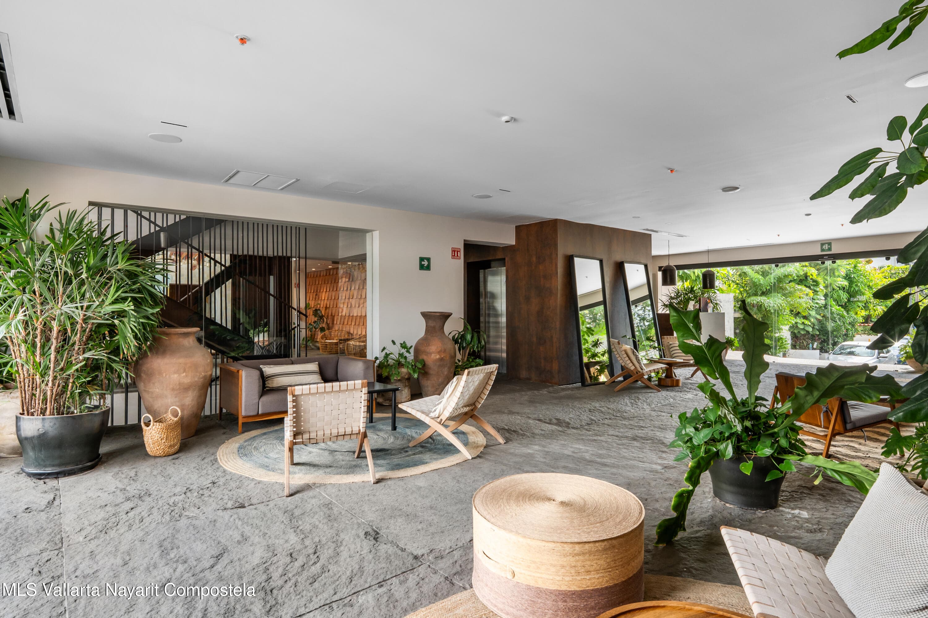 105 Sail View 39