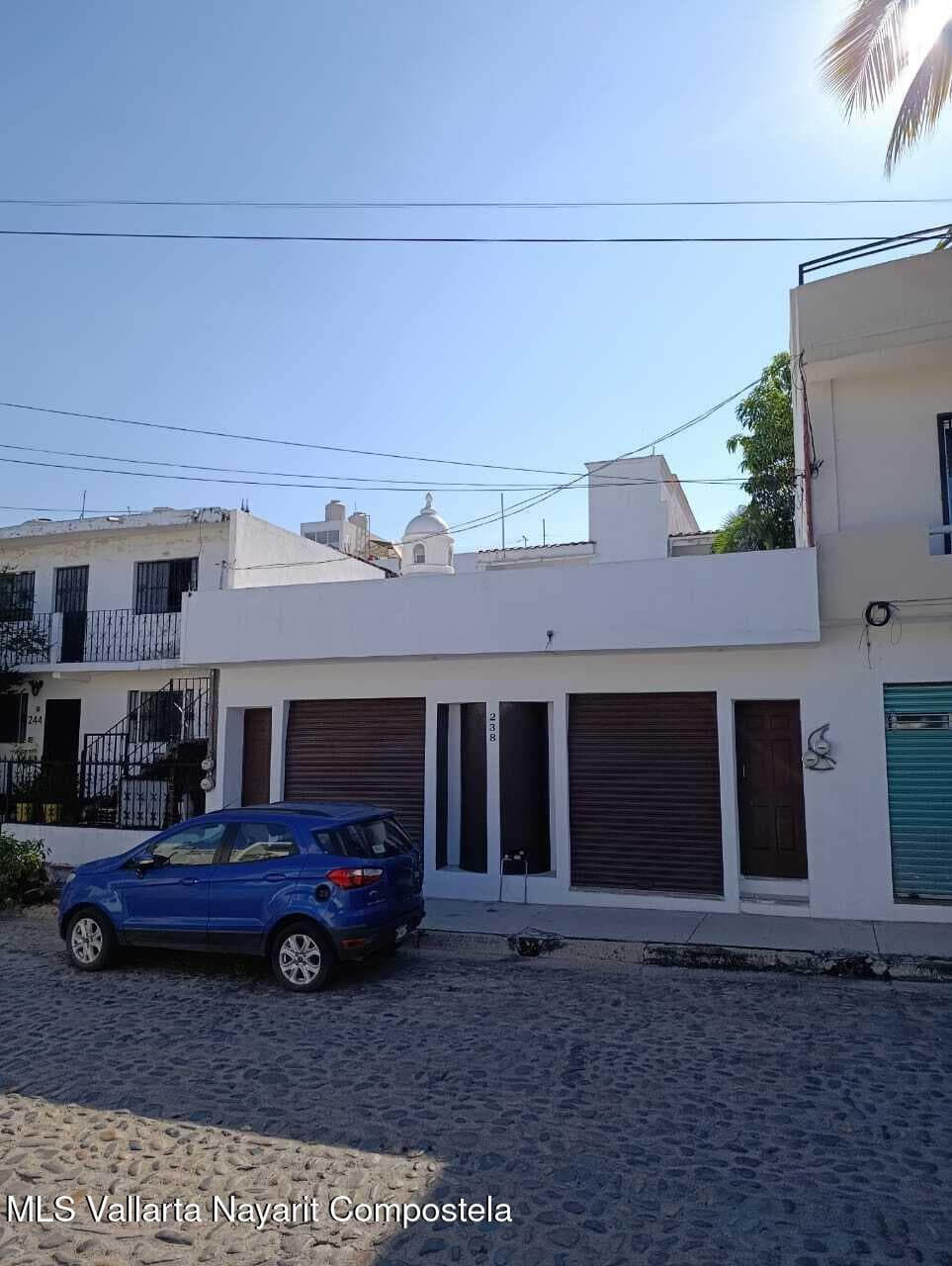 238 Candelaria 27