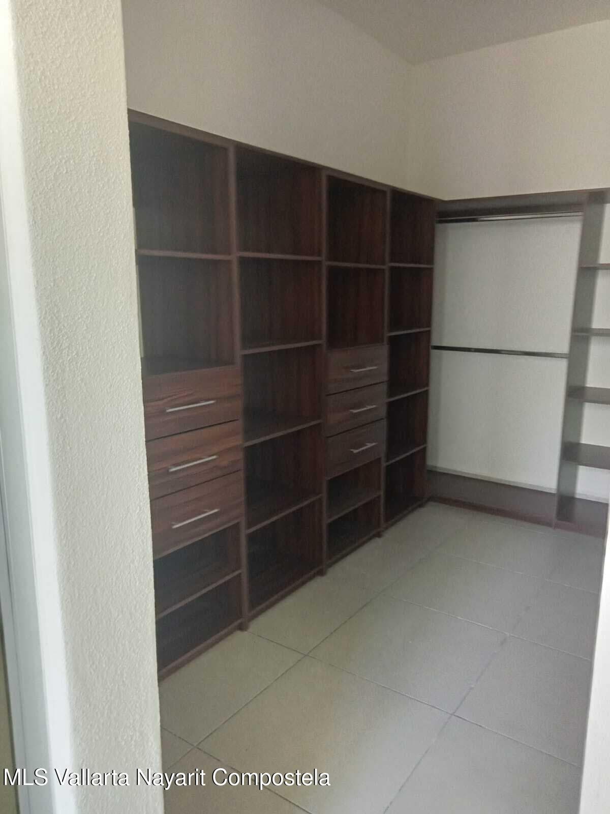 14 CALLE GARDENIA 20