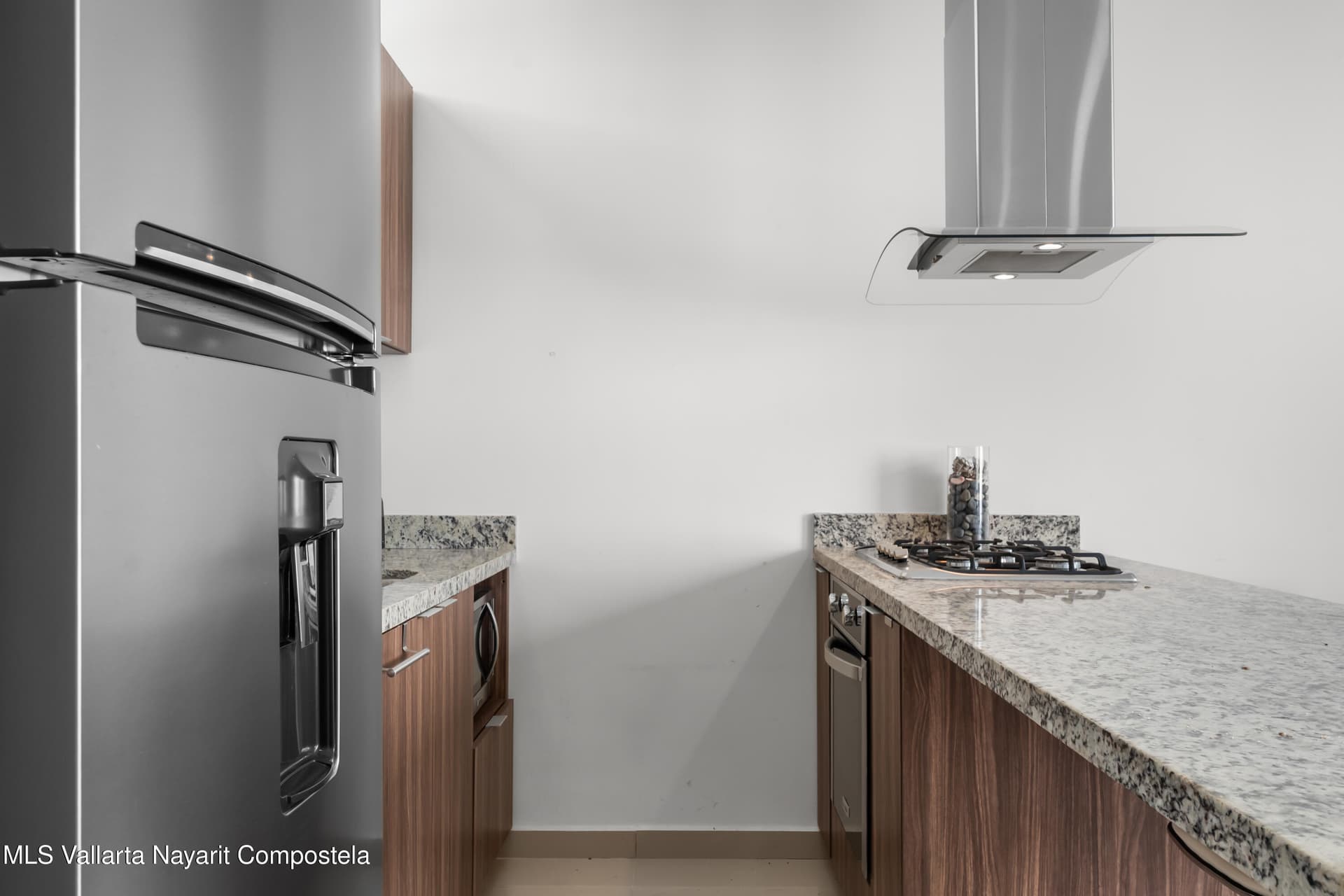 Ebano Residencial 4
