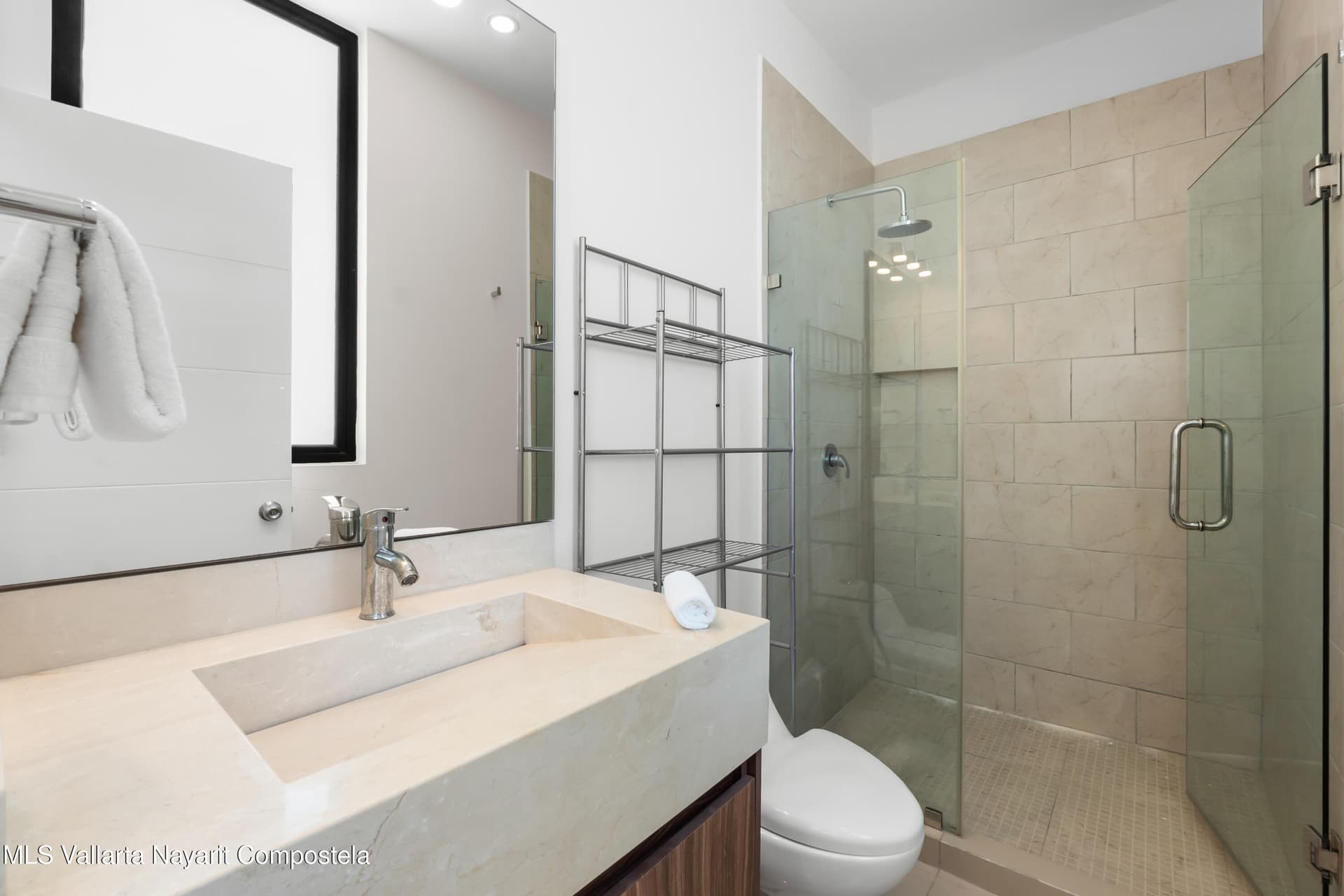 Ebano Residencial 16