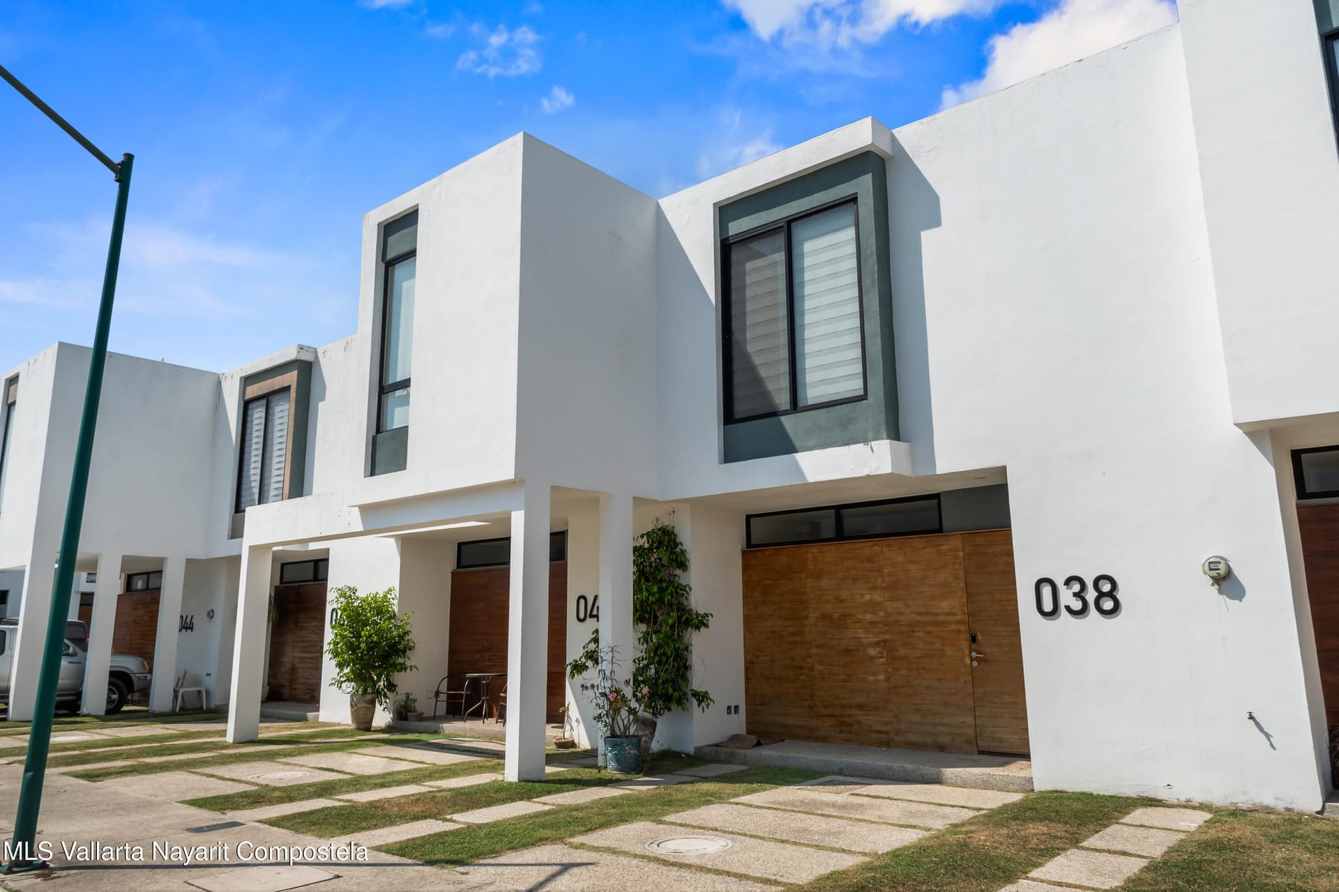 Ebano Residencial 24