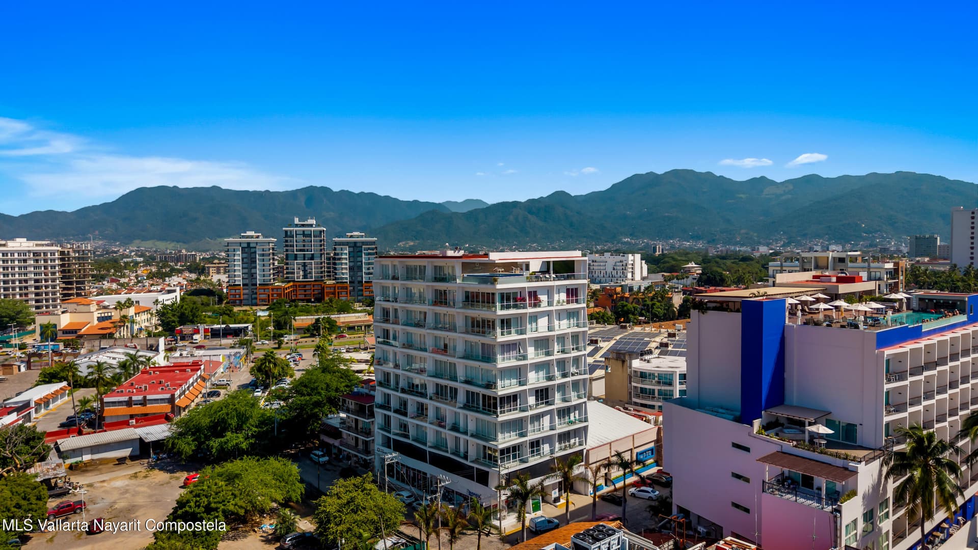 Torre Ambar 19