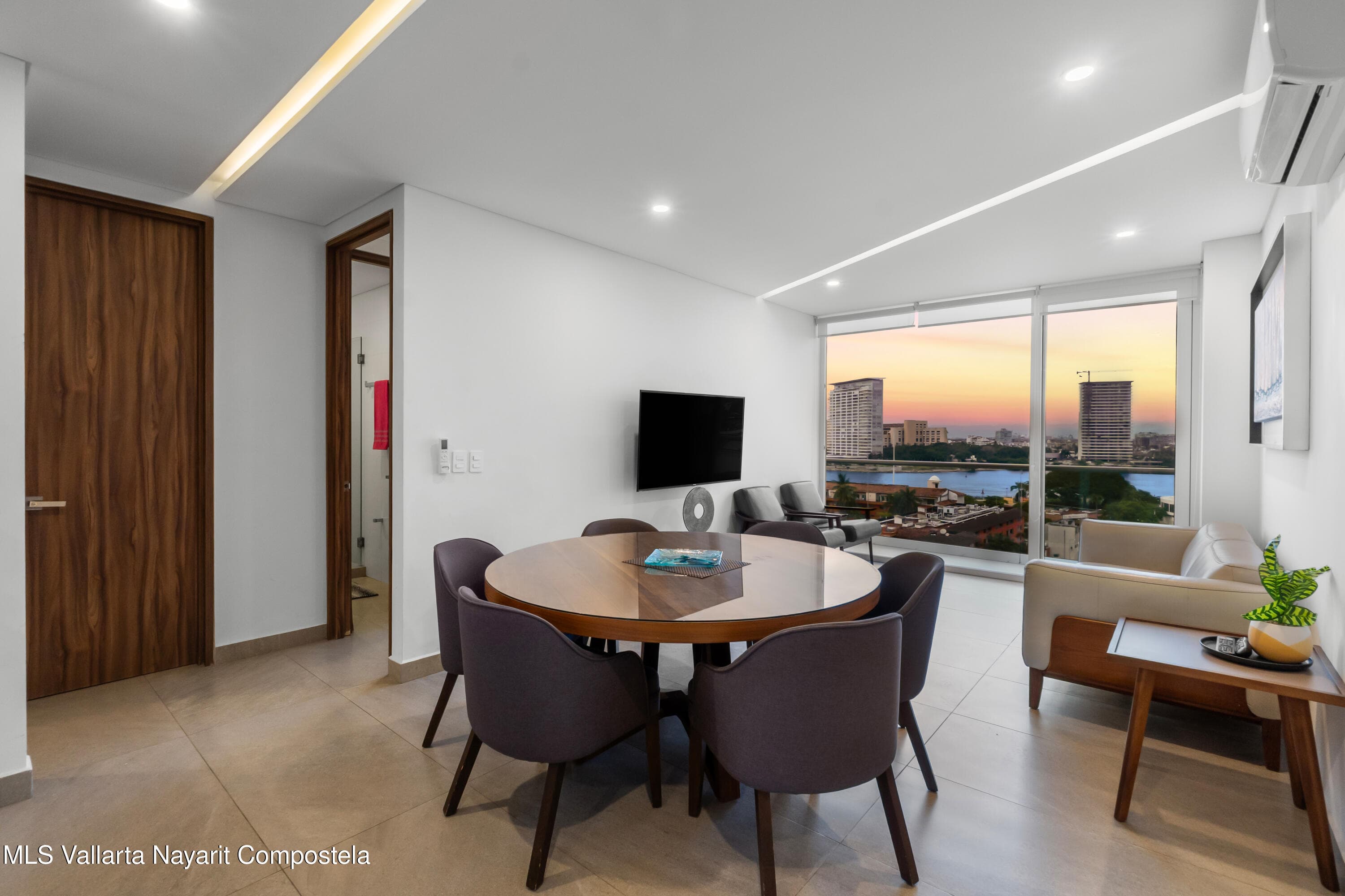 Torre Ambar 4