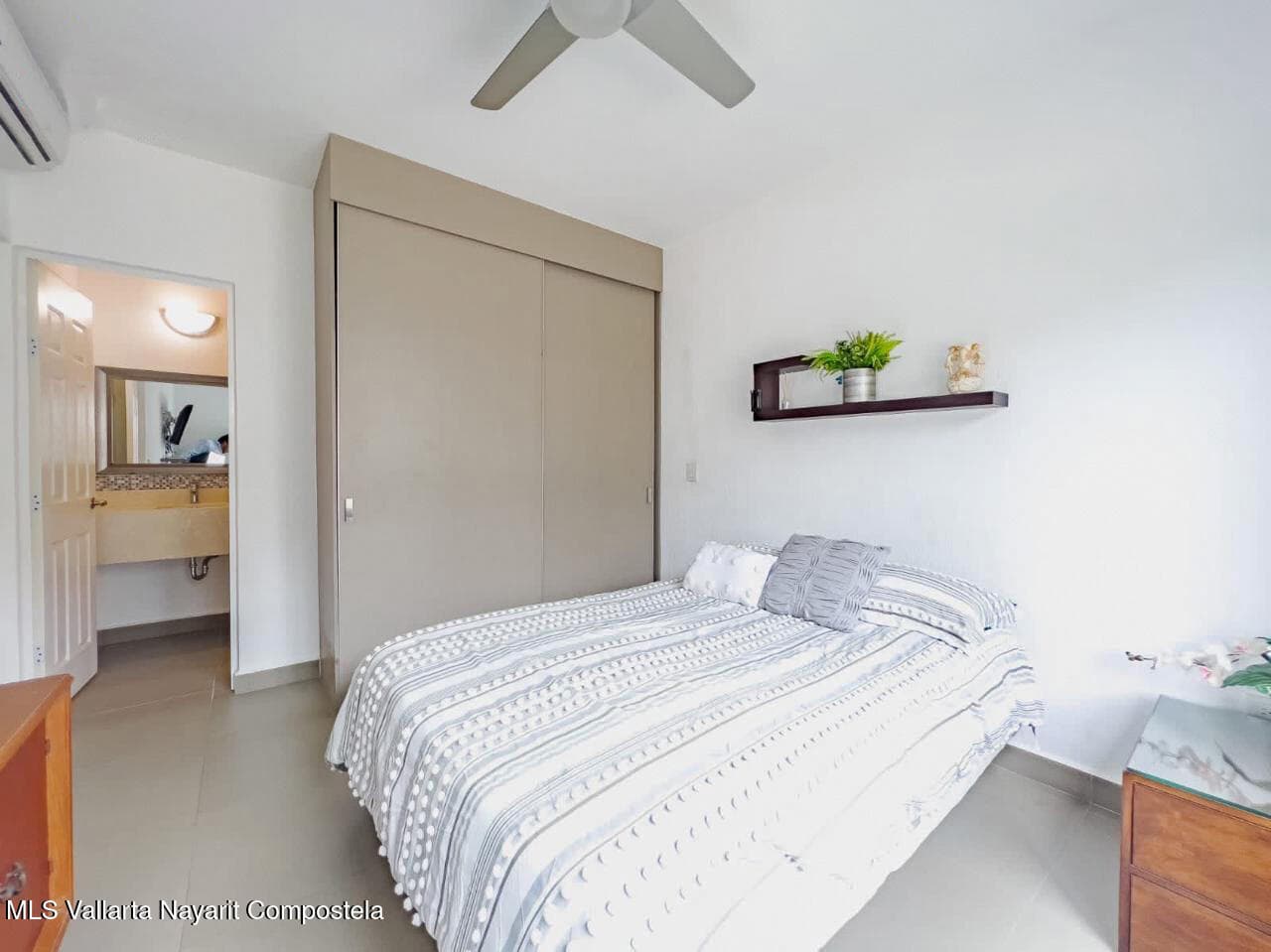 1208 Mantua 8