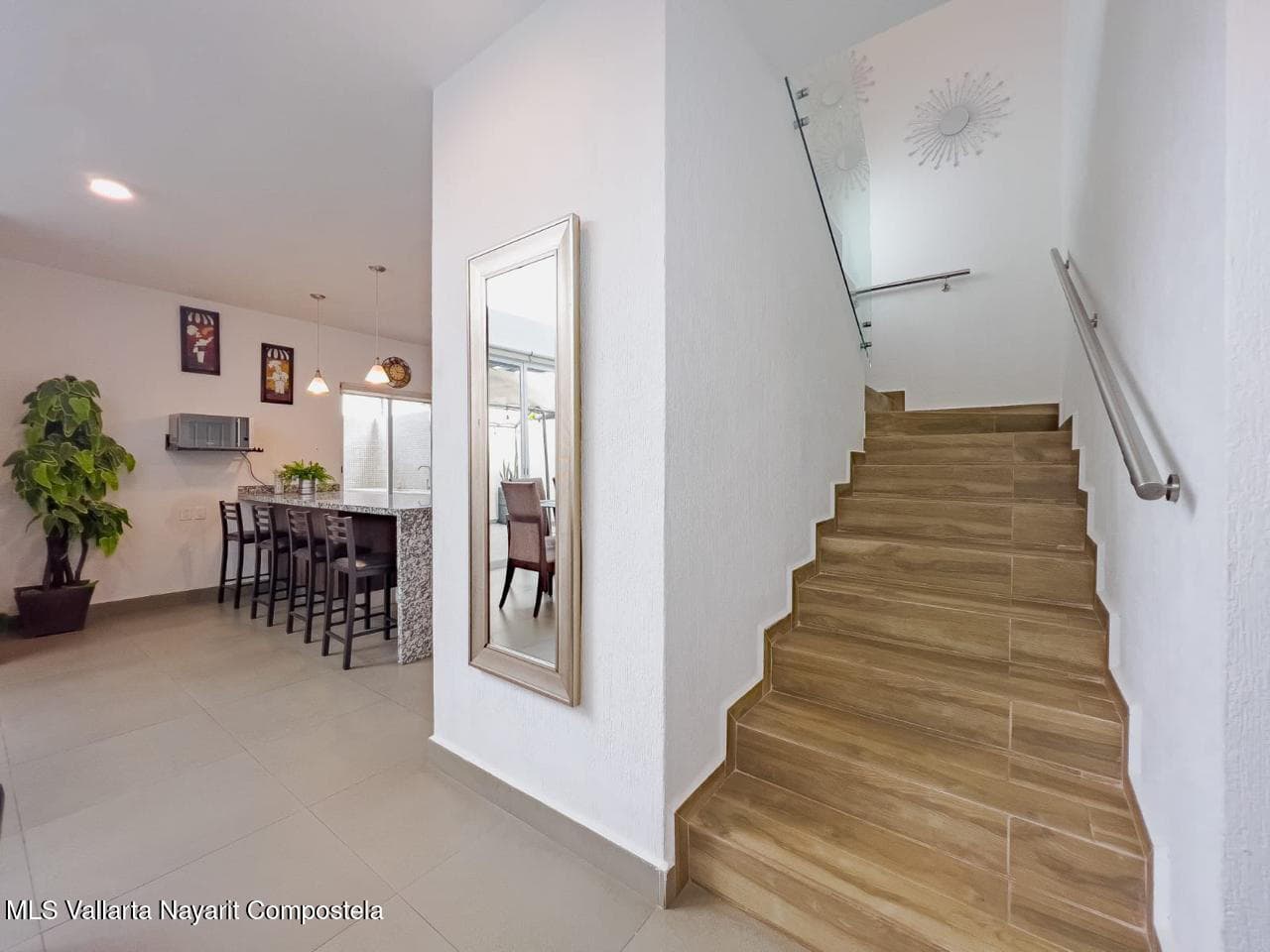 1208 Mantua 11