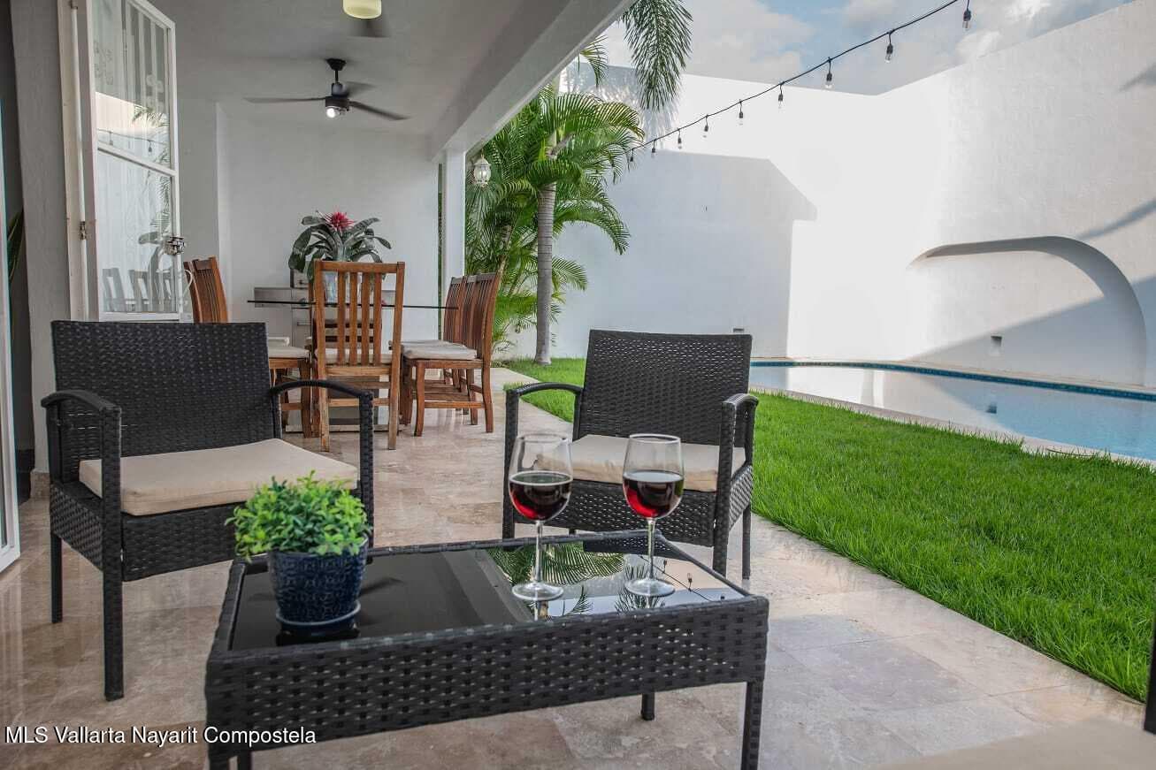 103 Av. Paseo del Marlin 21