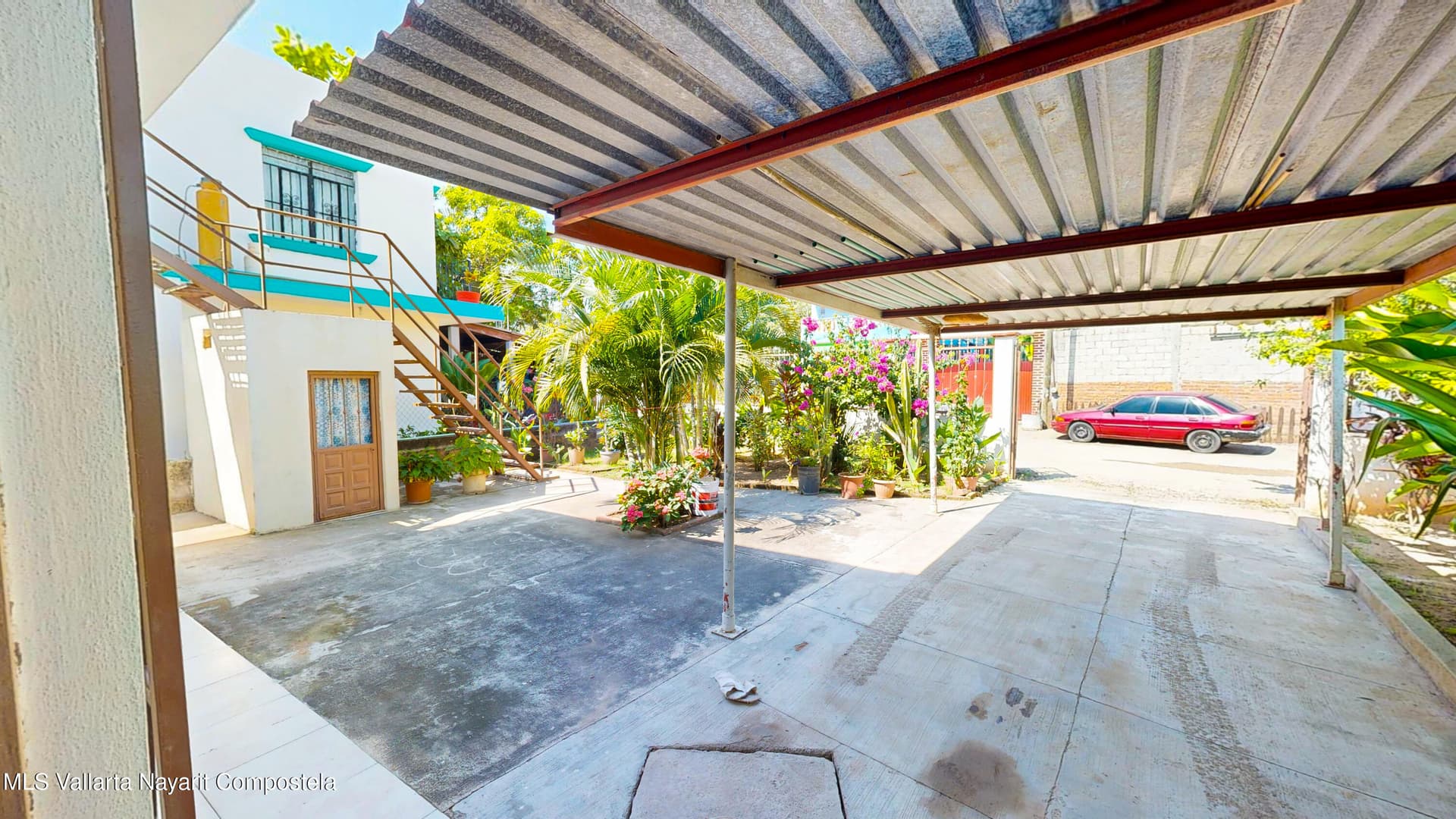 50 Calle Lirio 22