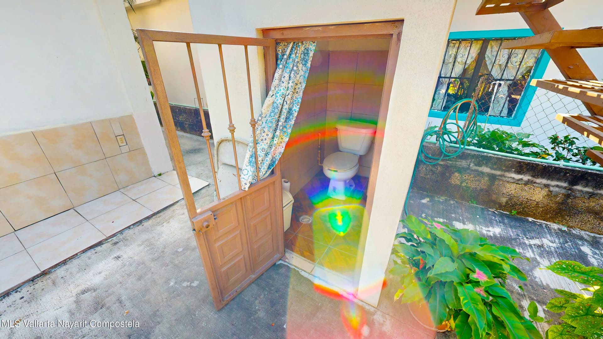 50 Calle Lirio 25