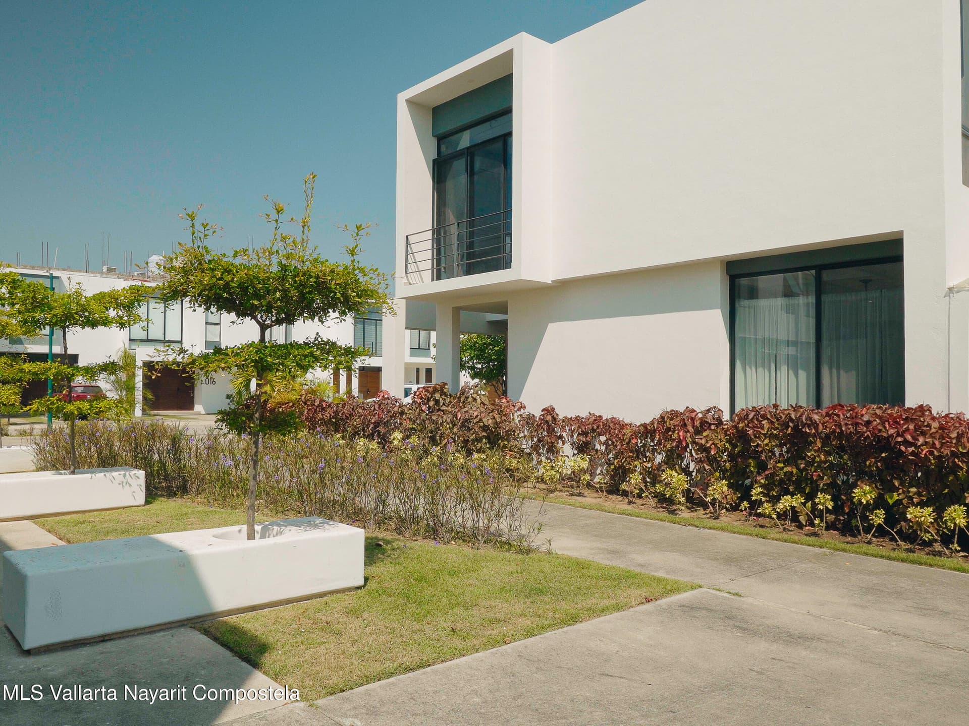 Ebano Residencial 6