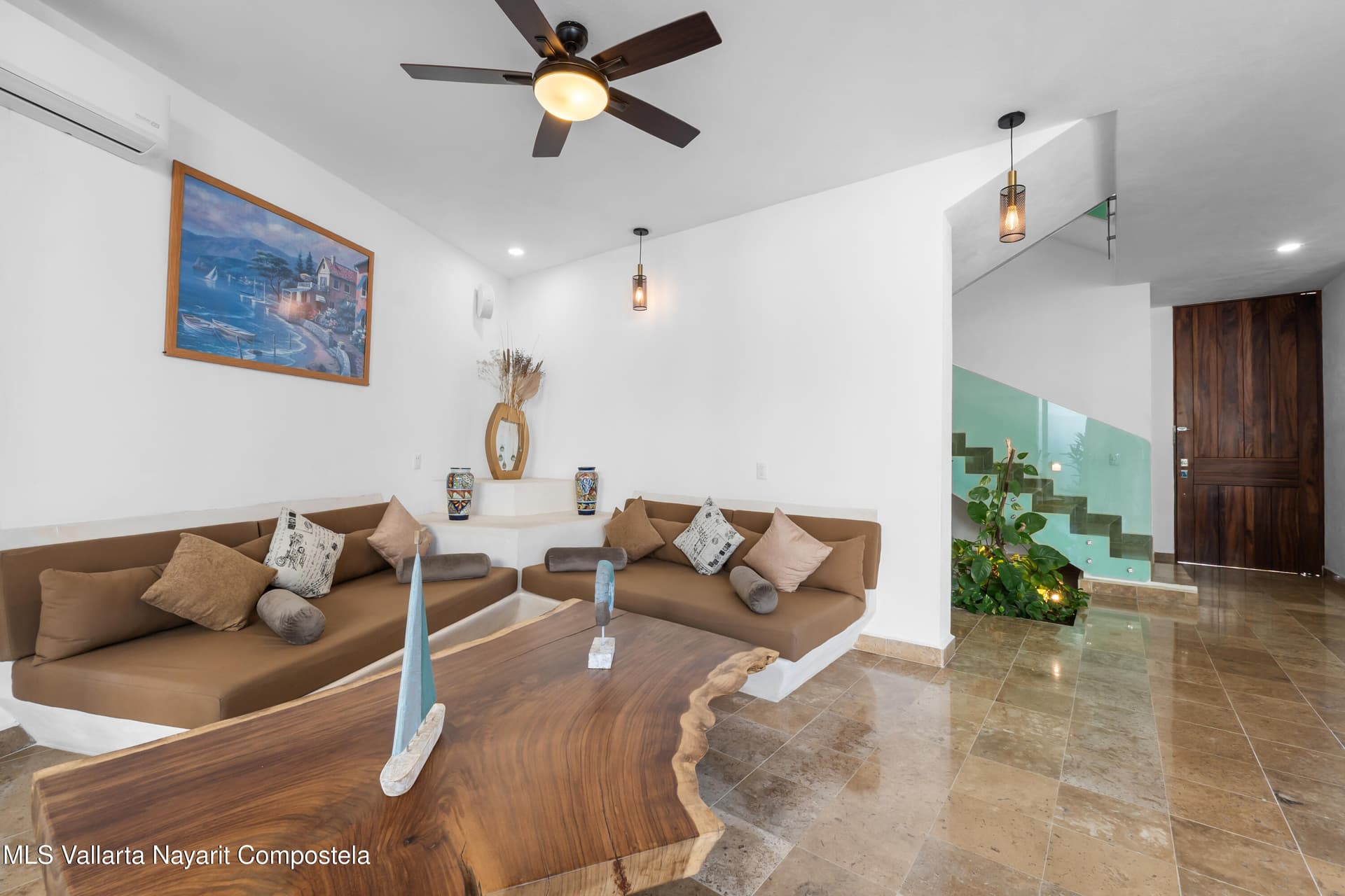 26 BRISAS VALLARTA AV. 12