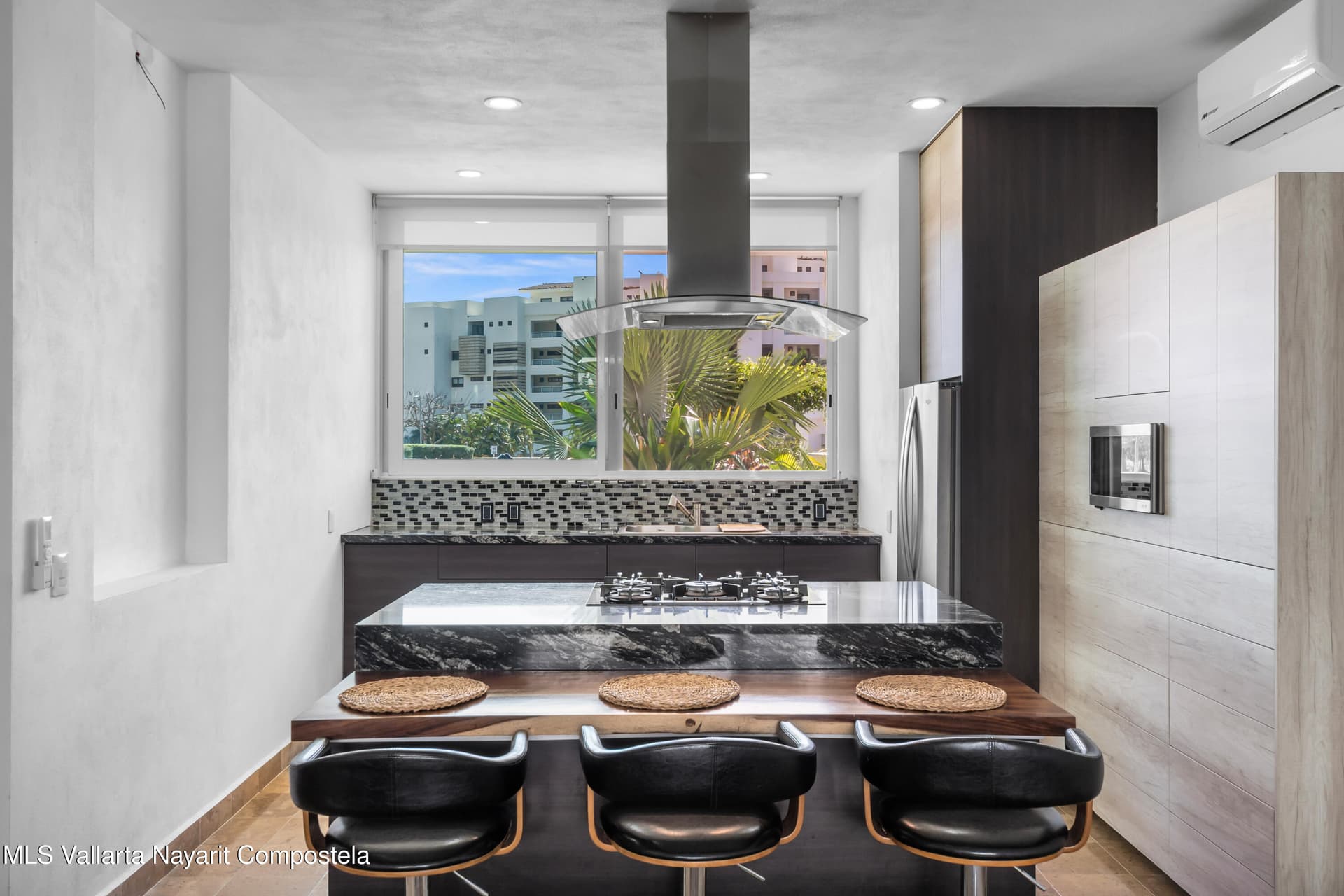 26 BRISAS VALLARTA AV. 17