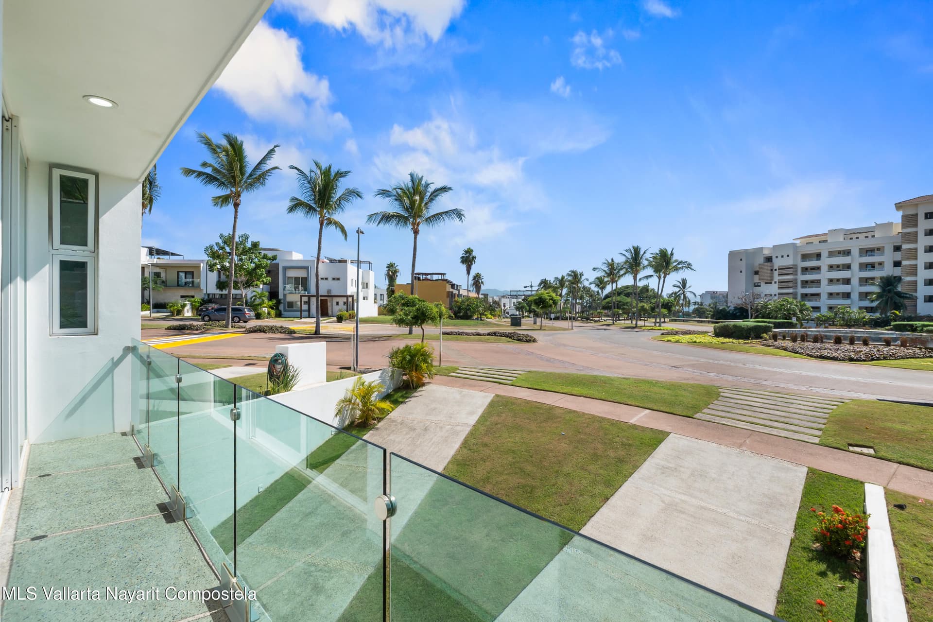 26 BRISAS VALLARTA AV. 25