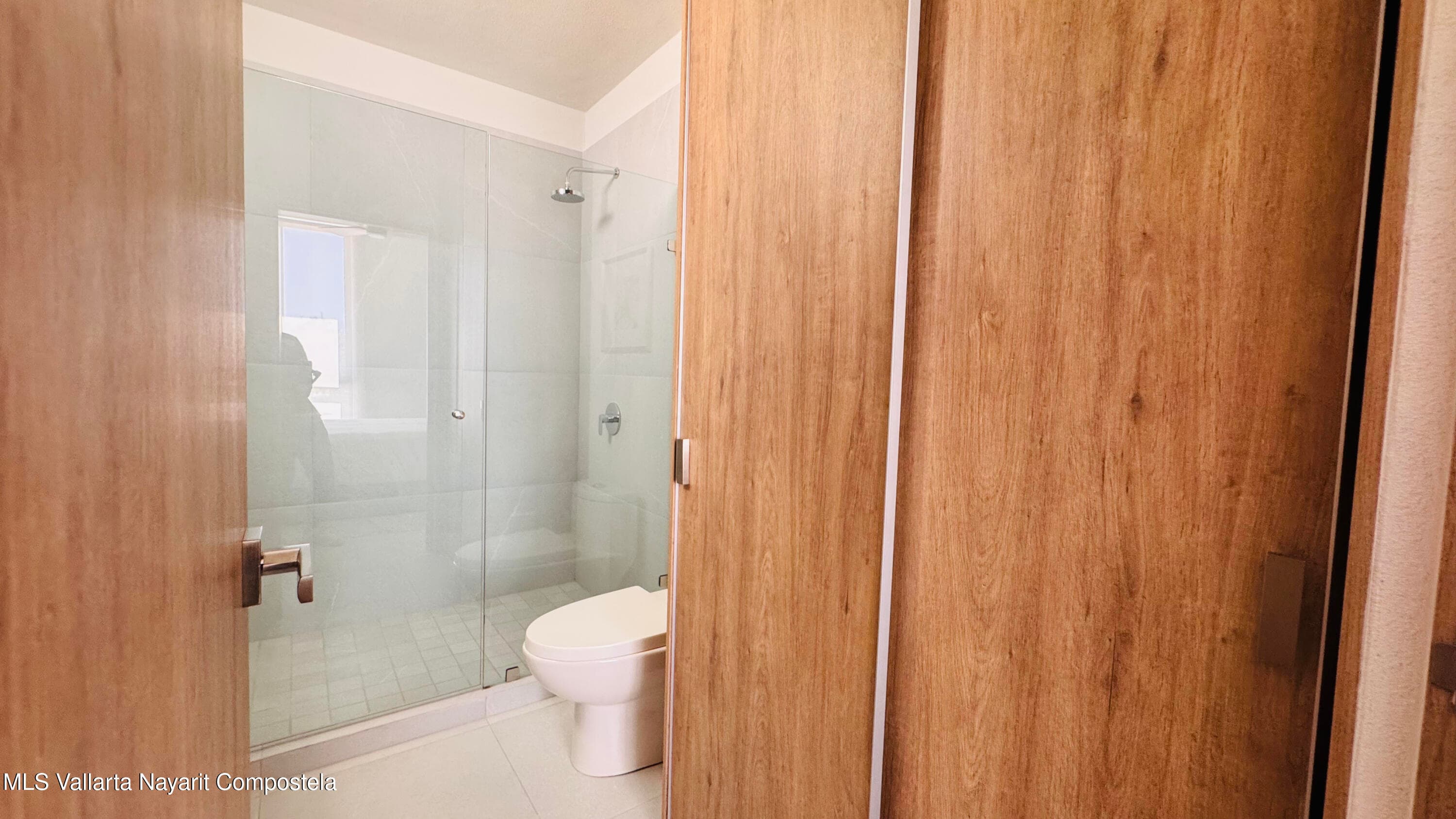 Condo 14