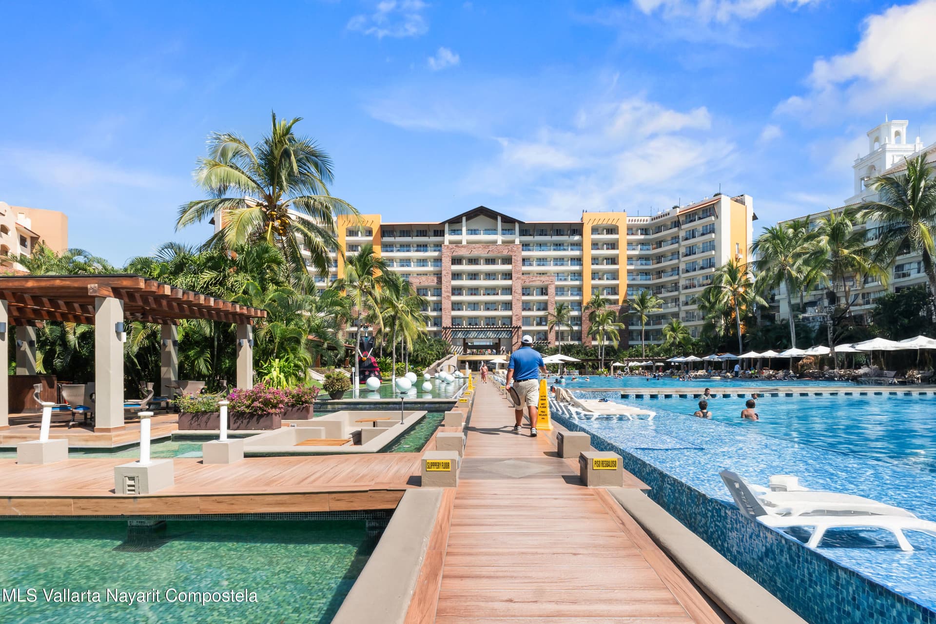 Playa Del Sol Grand 21