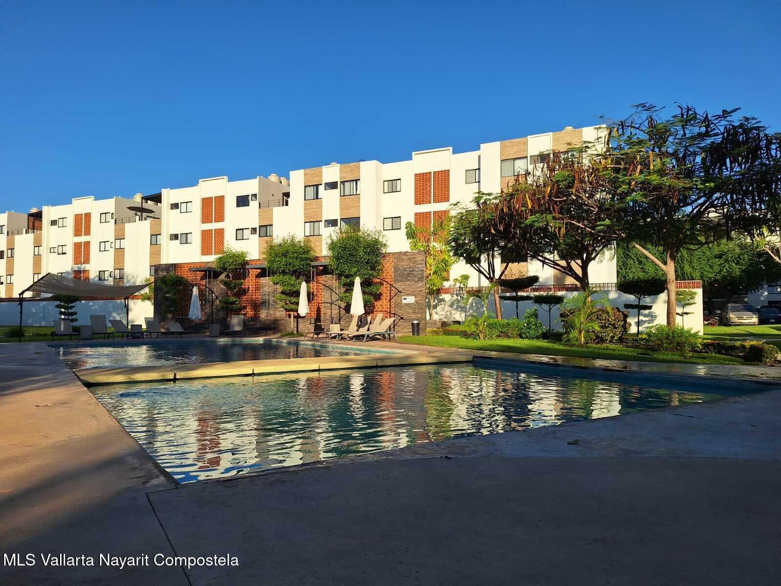 303 Paseo Foresta 25