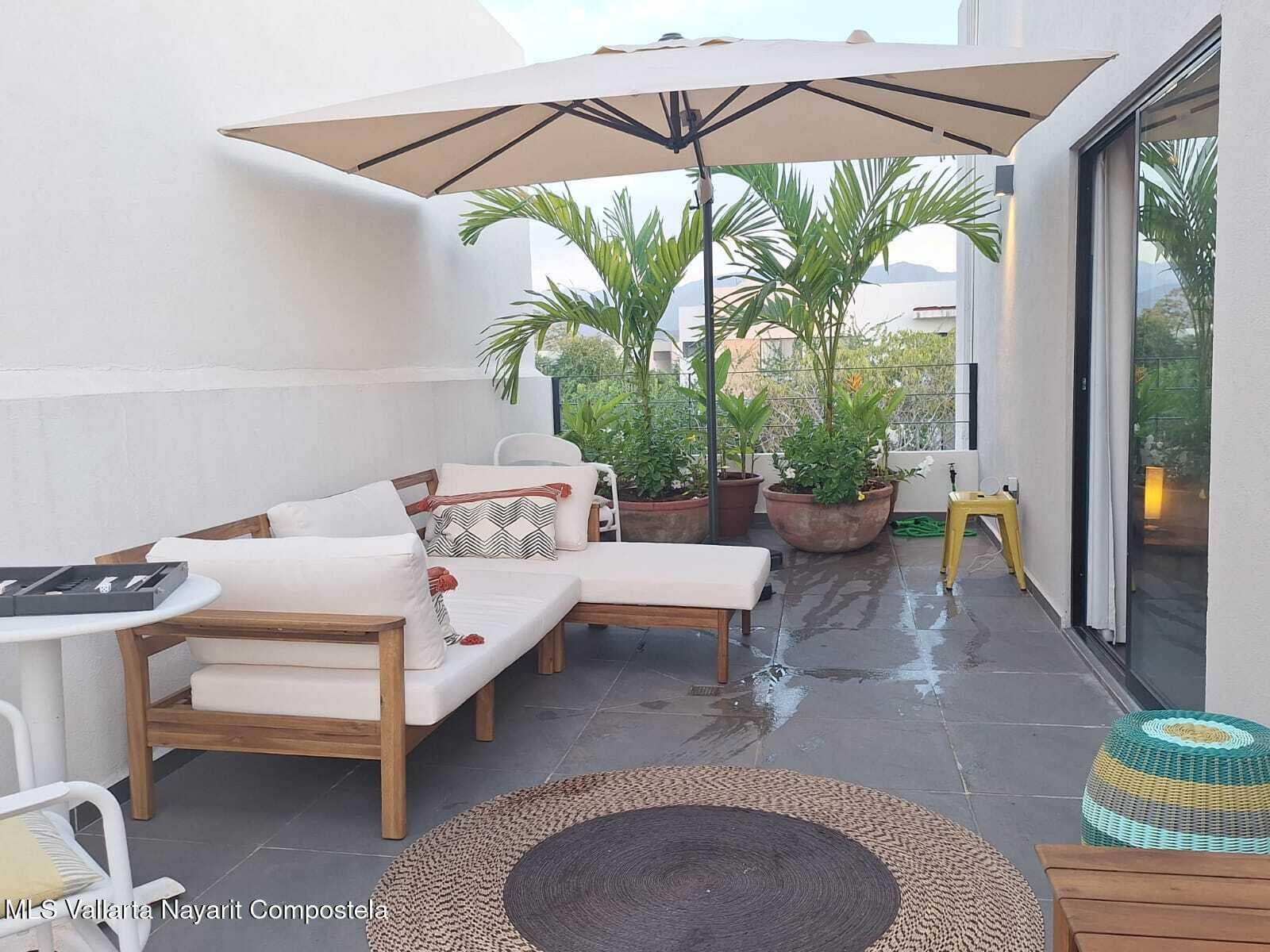 303 Paseo Foresta 16