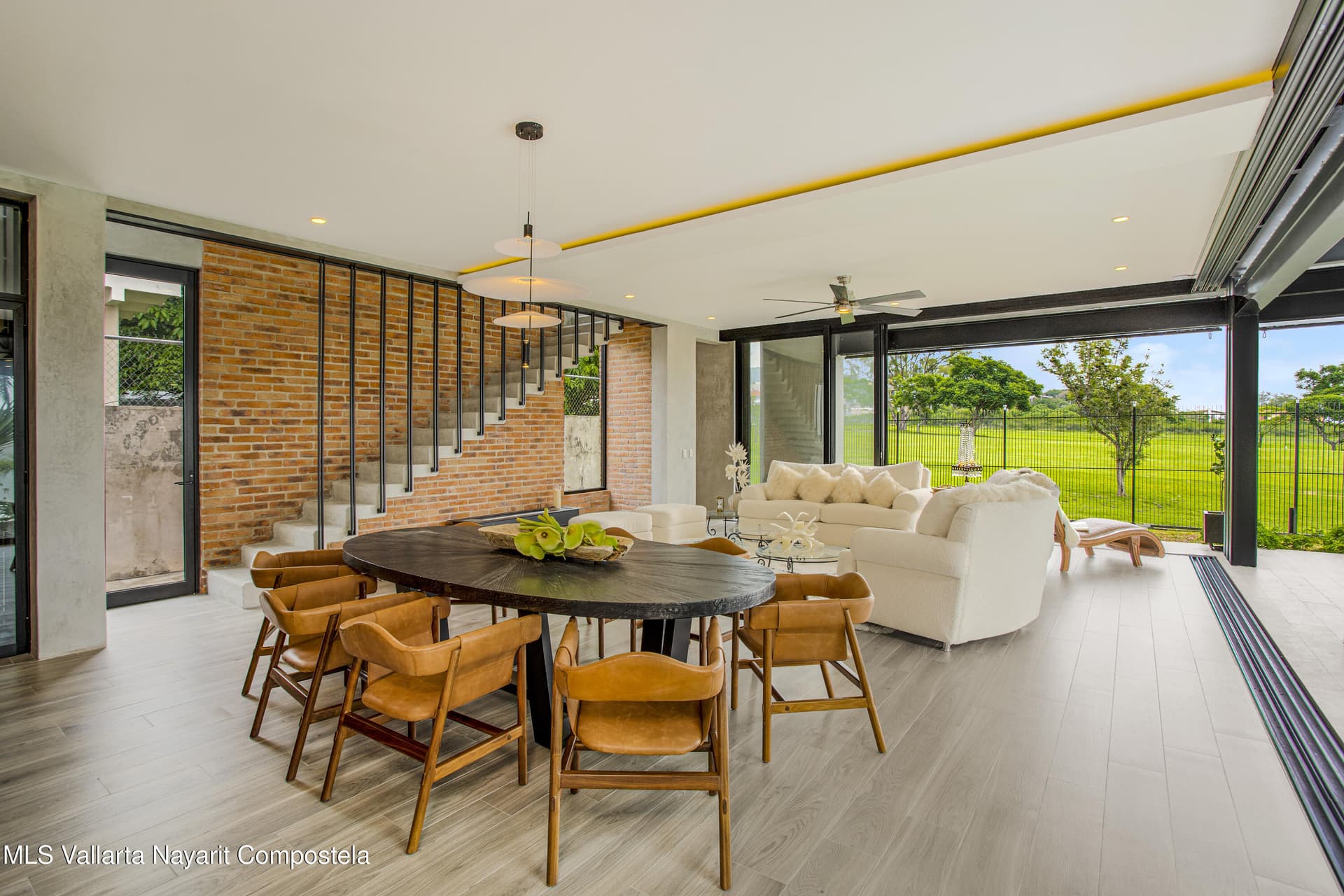 9A Vista del Lago Poniente 5