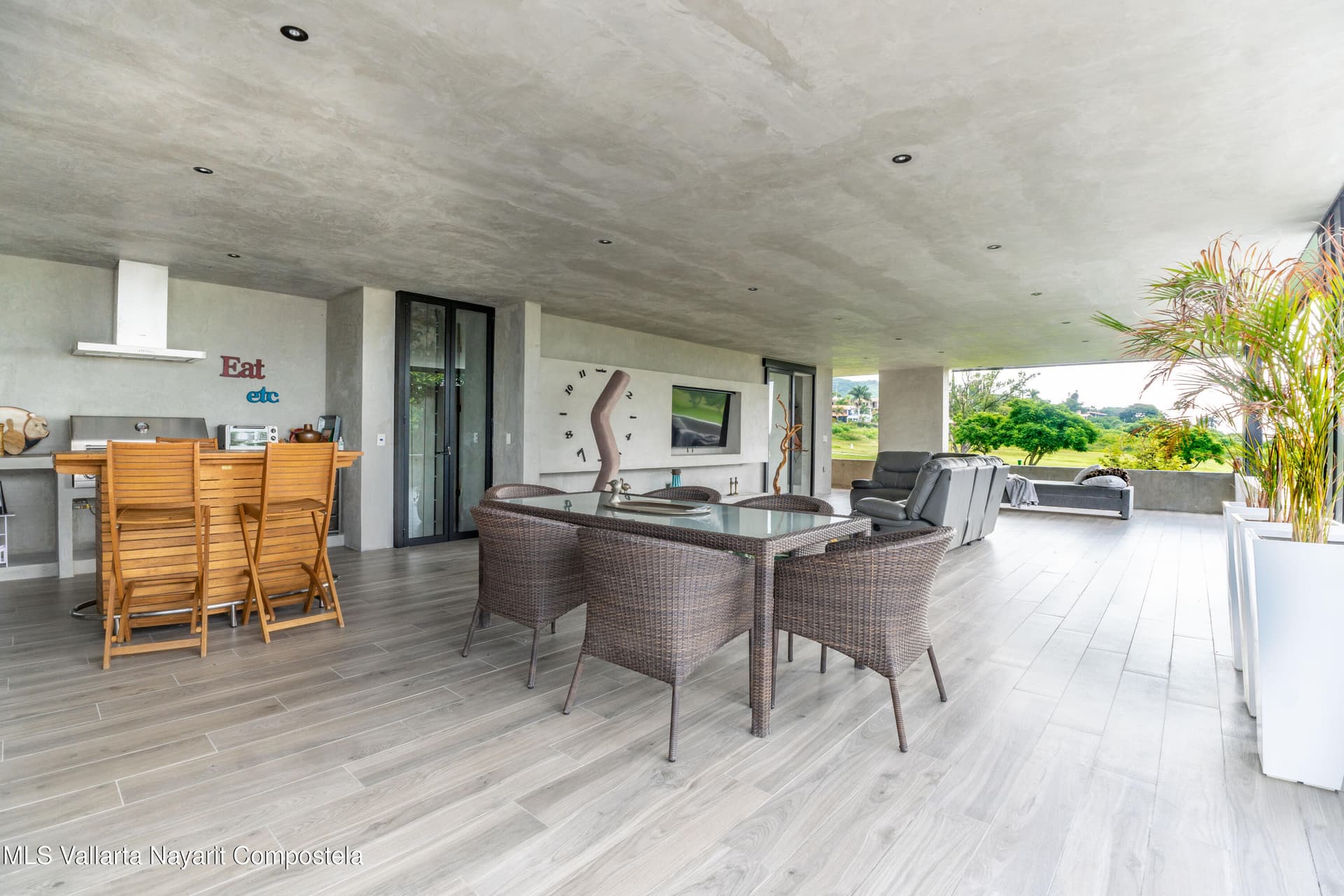 9A Vista del Lago Poniente 22