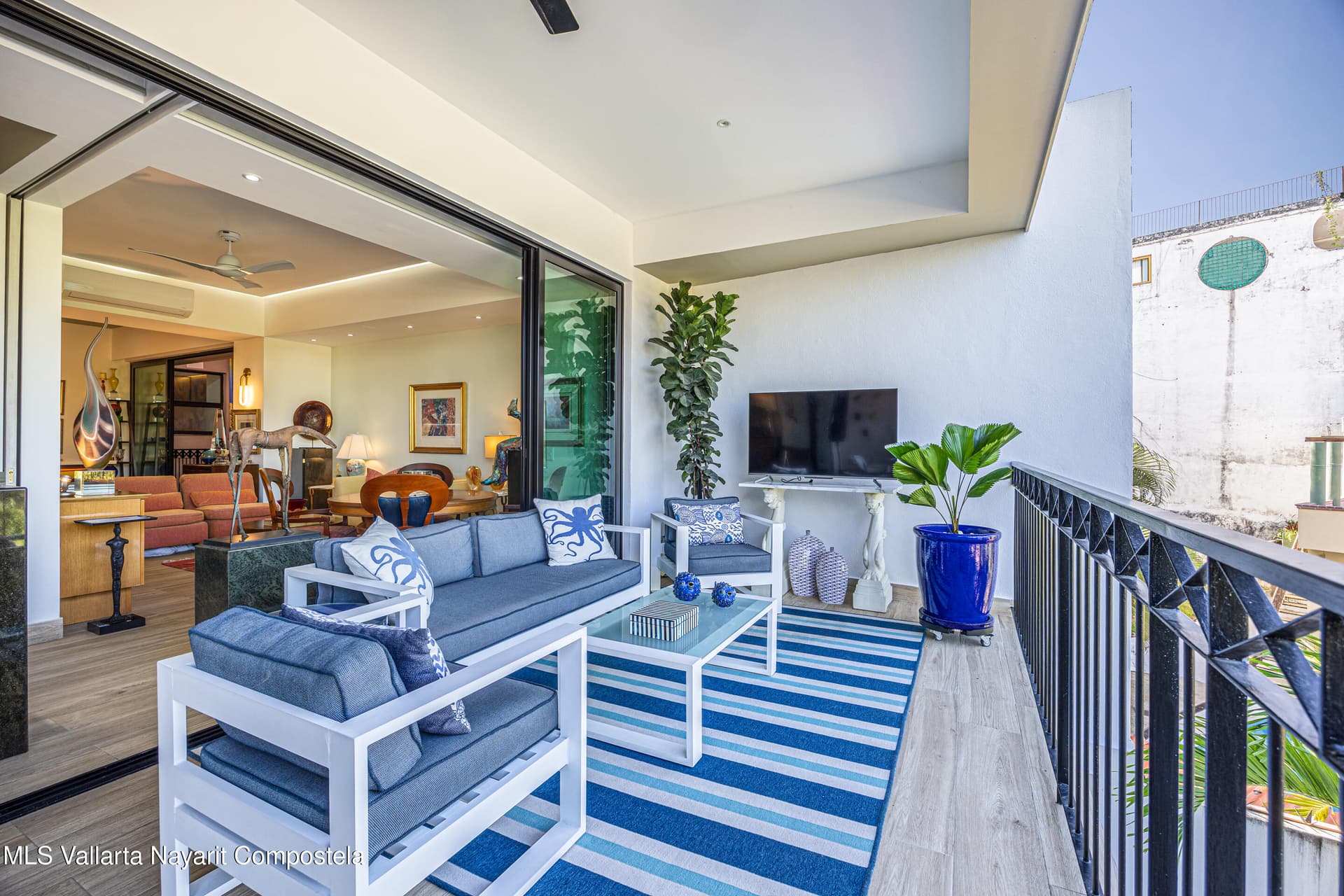 Lofts Los Delfines 6