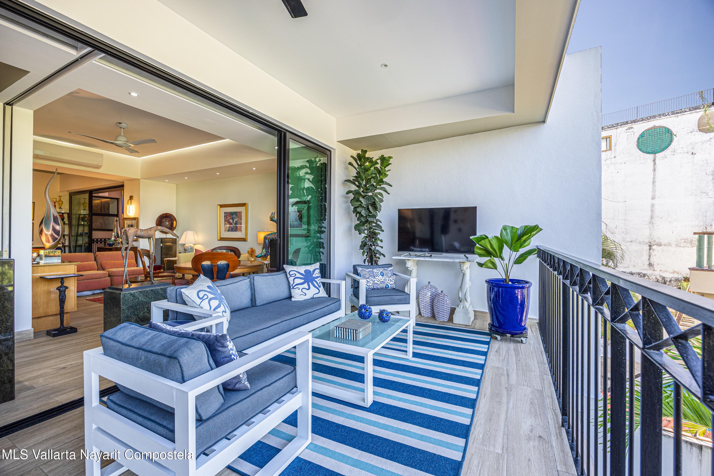 Lofts Los Delfines 6
